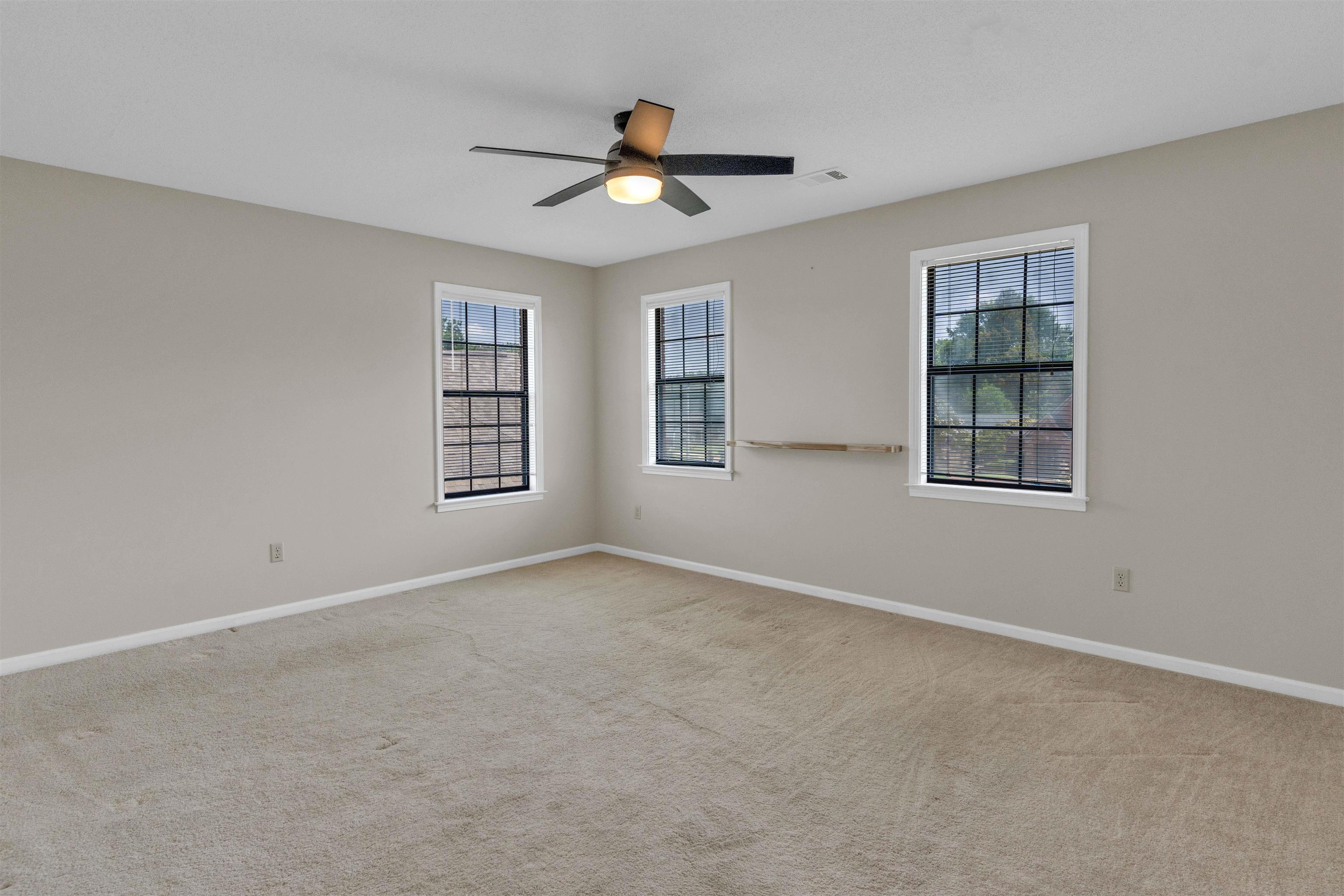 3779 Mendel Dr Property Photo 32