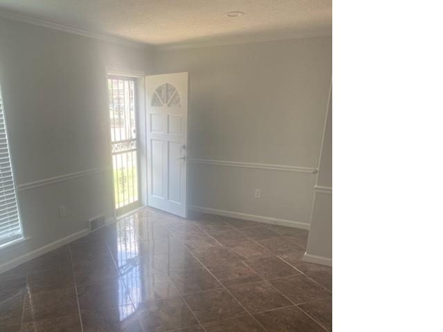84 N Mclean Blvd 84 Property Photo 2