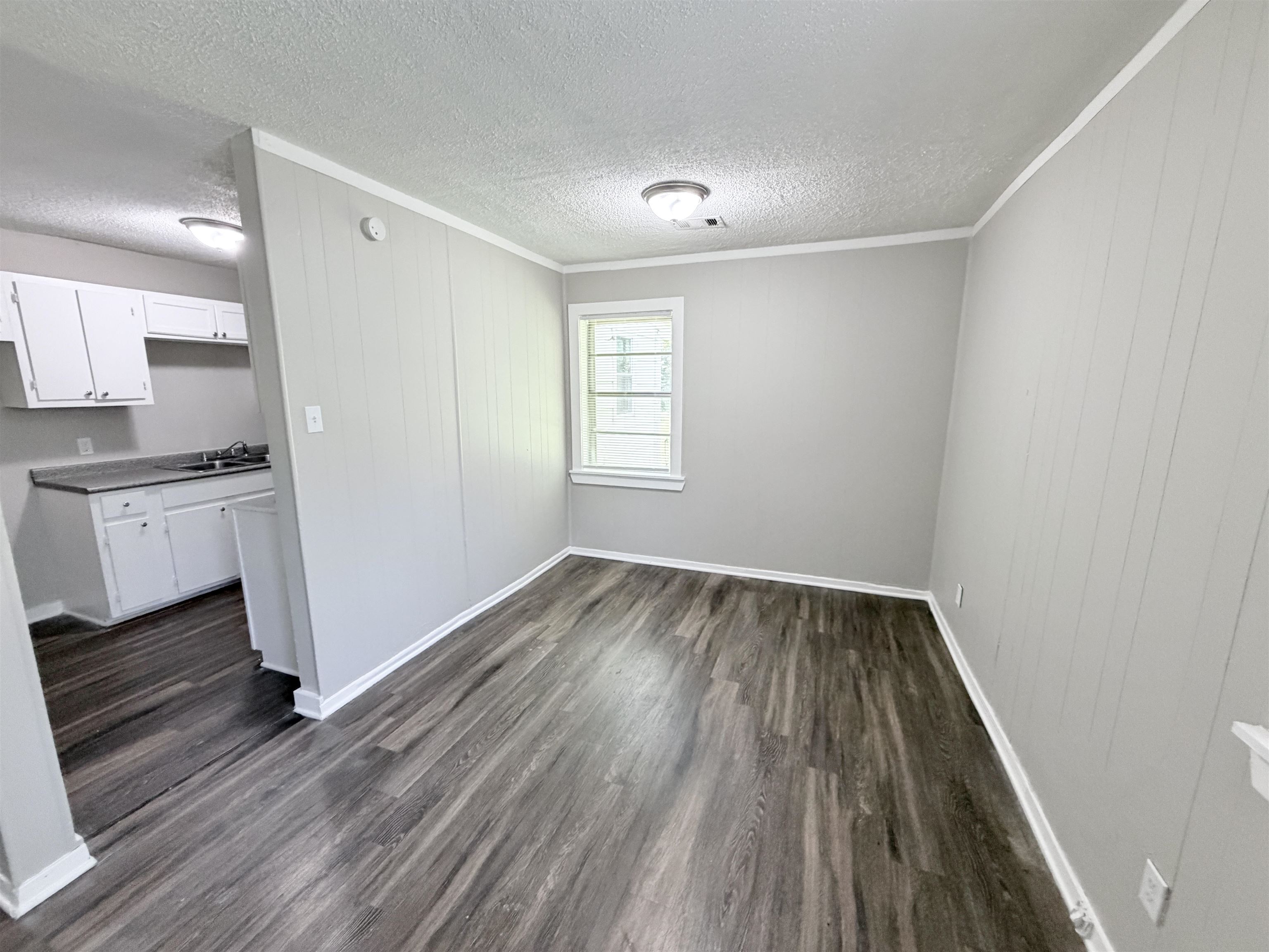 2792 Jolson Ave Property Photo 7