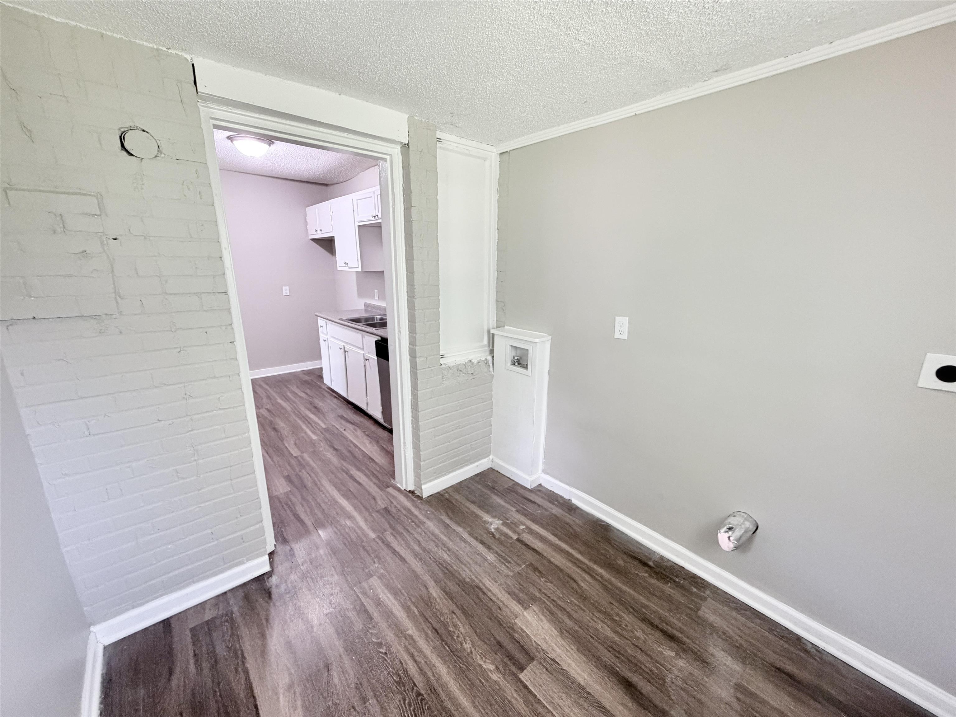 2792 Jolson Ave Property Photo 11