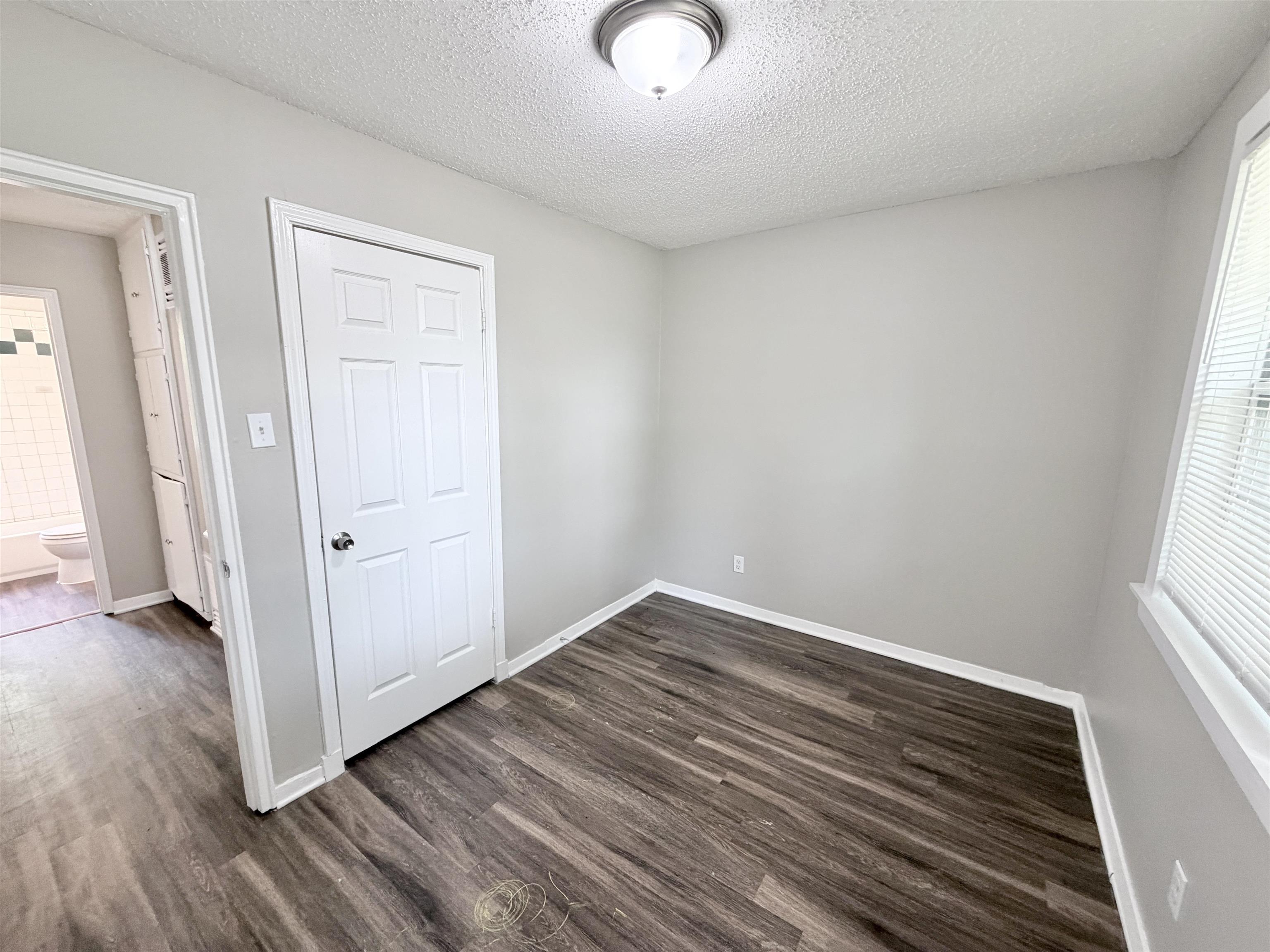 2792 Jolson Ave Property Photo 14