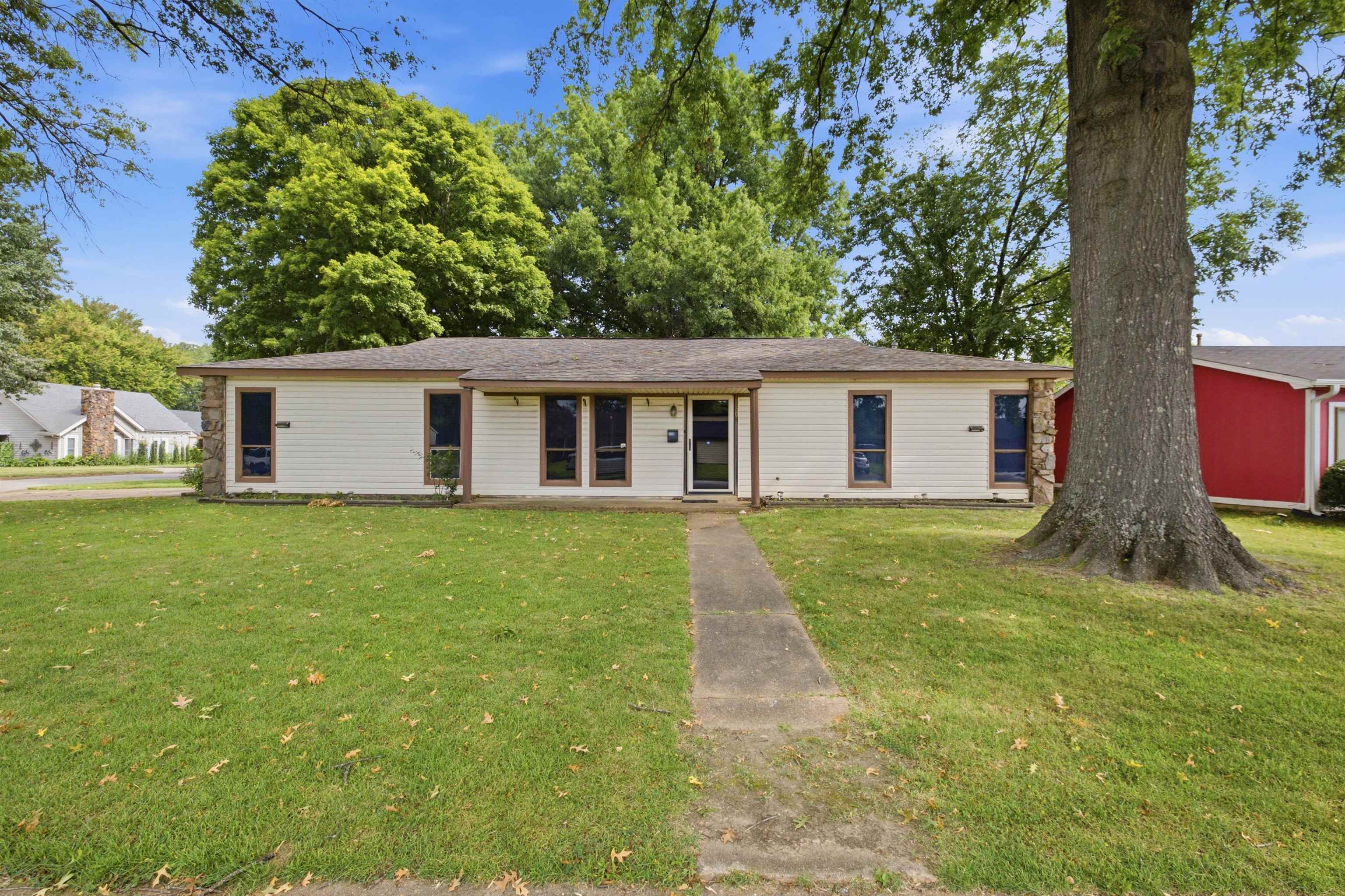 3308 MELODYWOOD DR Property Photo 1