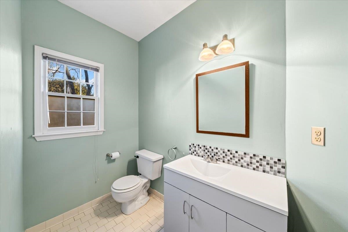 2174 Knoll Ln Property Photo 14