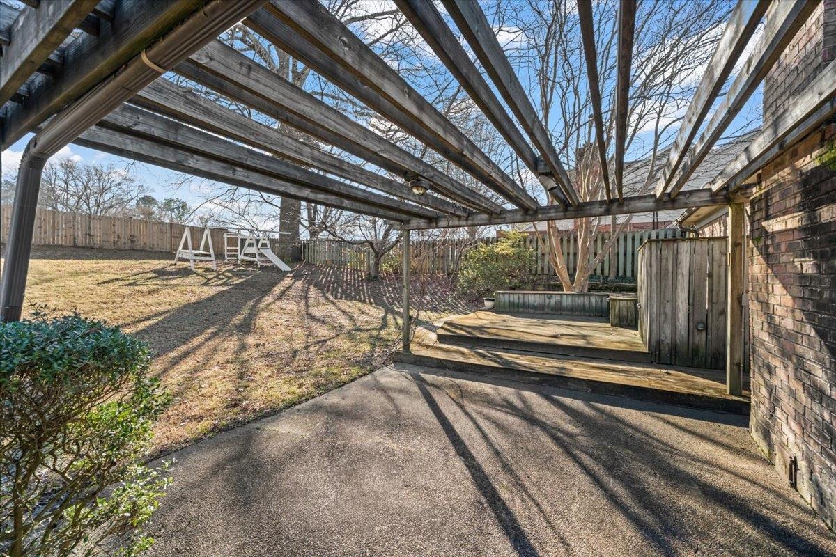 2174 Knoll Ln Property Photo 28