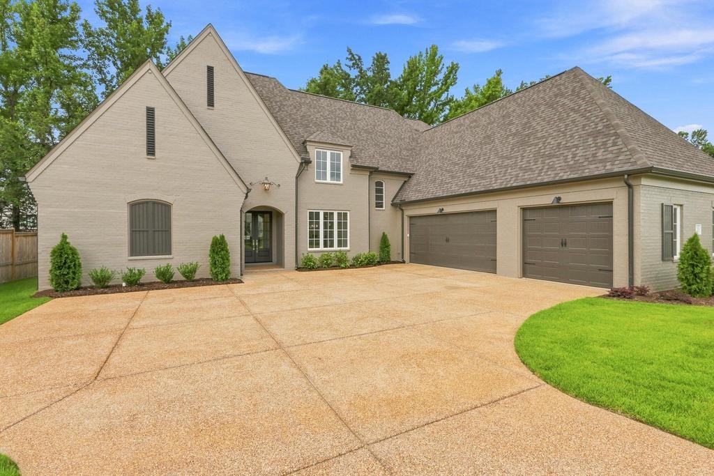 12629 Riverby Ln Property Photo 1
