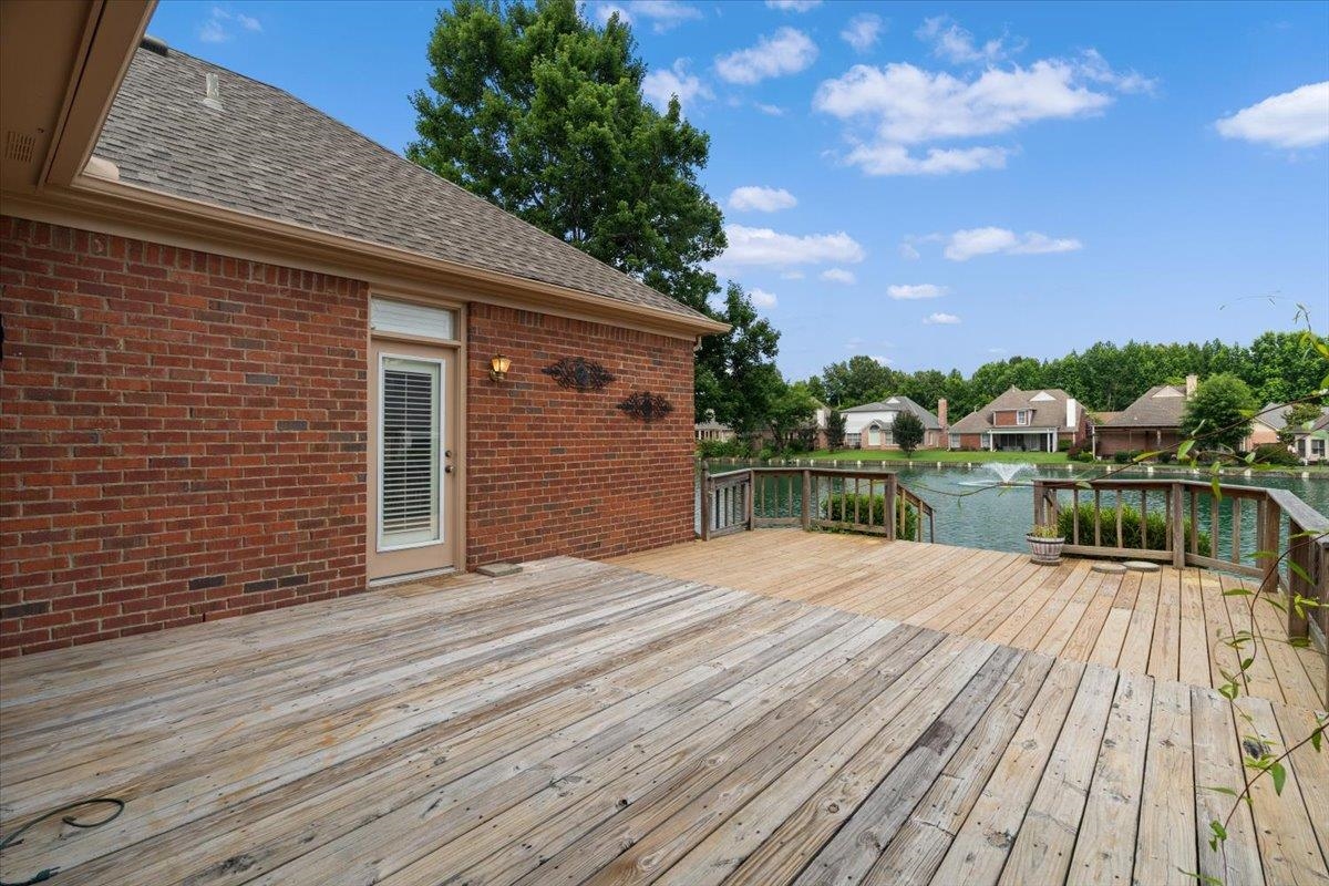 980 Mirror Lake Ln Property Photo 27