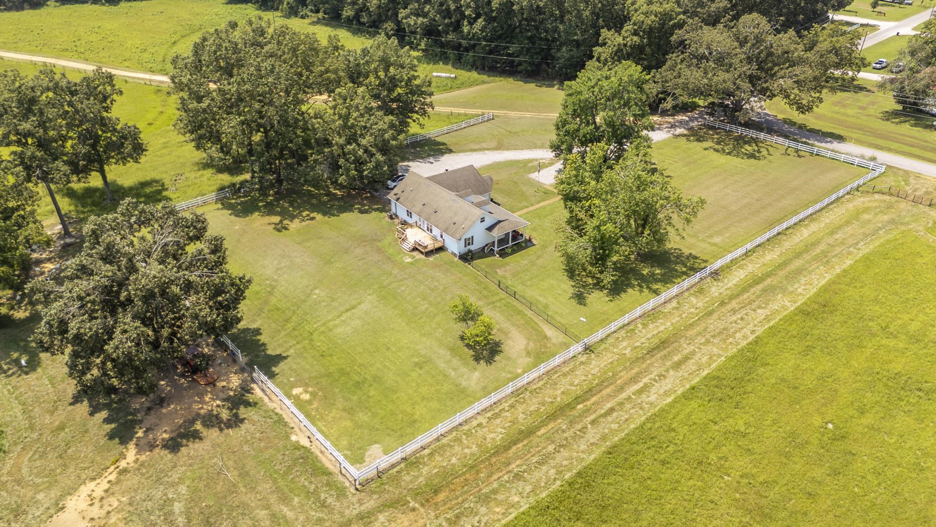 1725 Woods Rd Property Photo 30