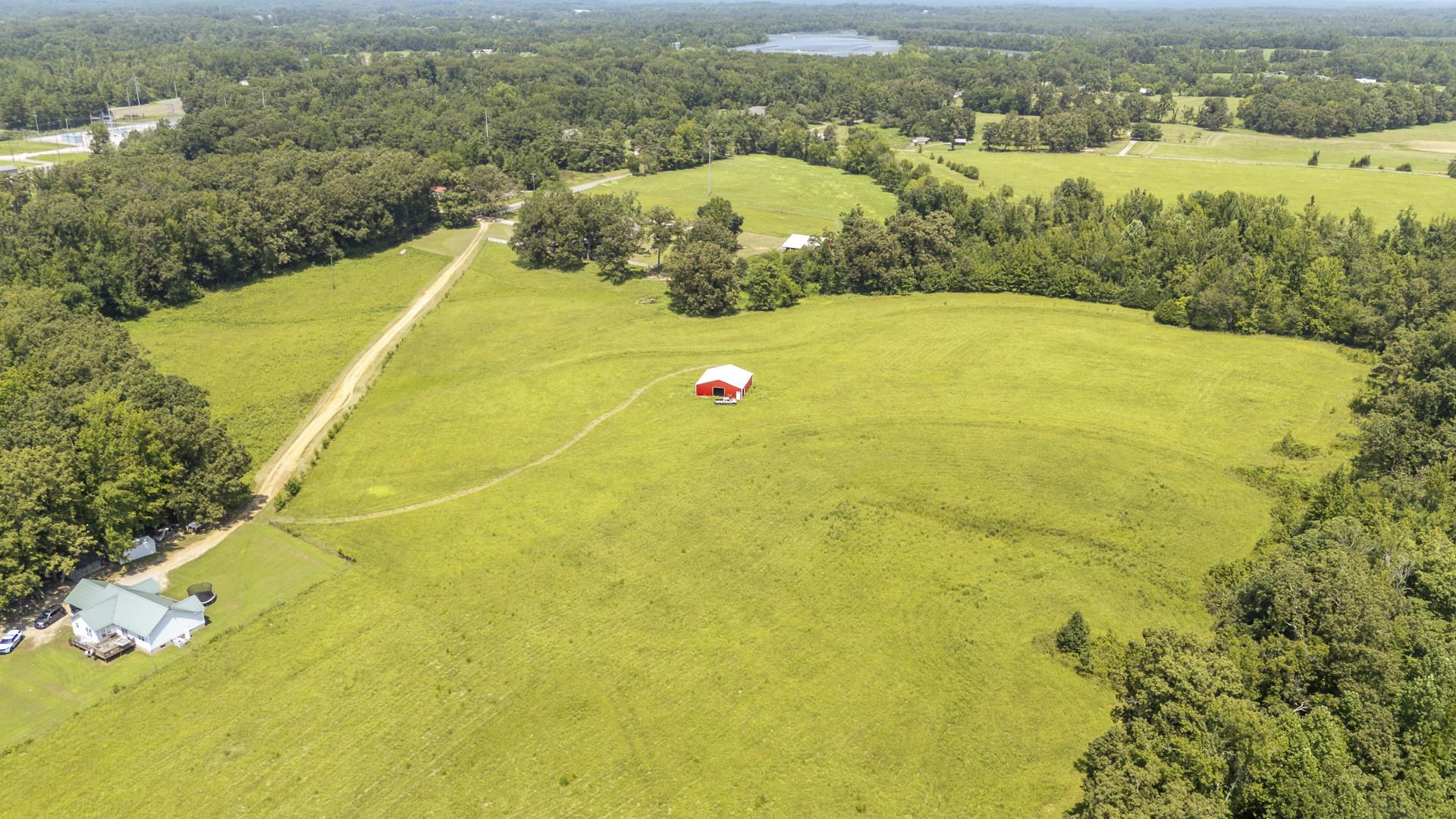 1725 Woods Rd Property Photo 40
