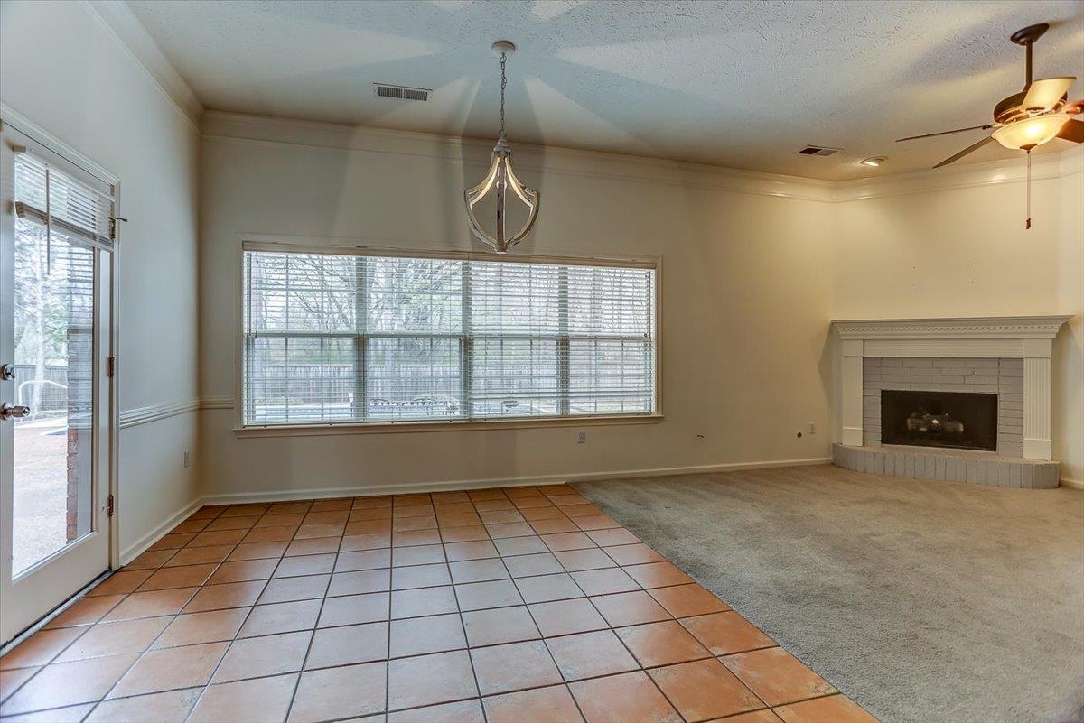 160 Cottonwood Dr Property Photo 10