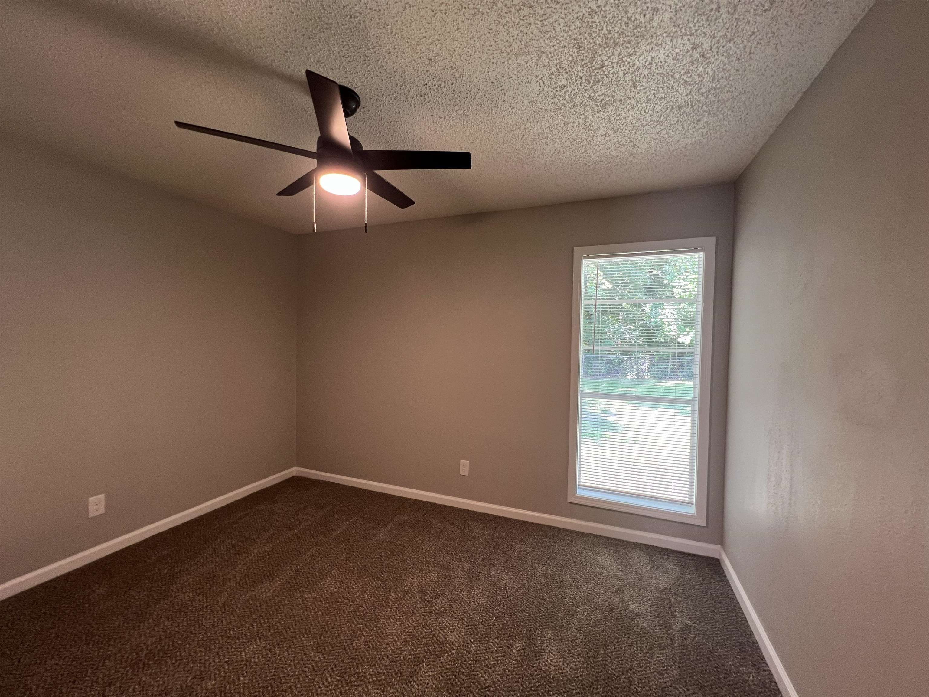 5001 Ruthie Cv Property Photo 2