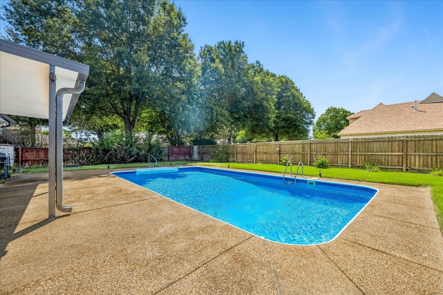 9333 Breakstone Cv Property Photo 27