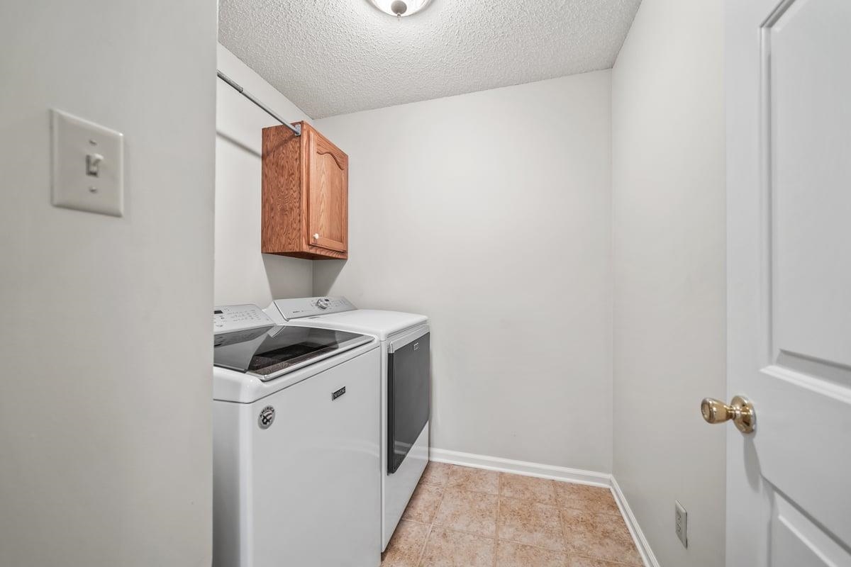 627 E Harpers Ferry Rd Property Photo 12