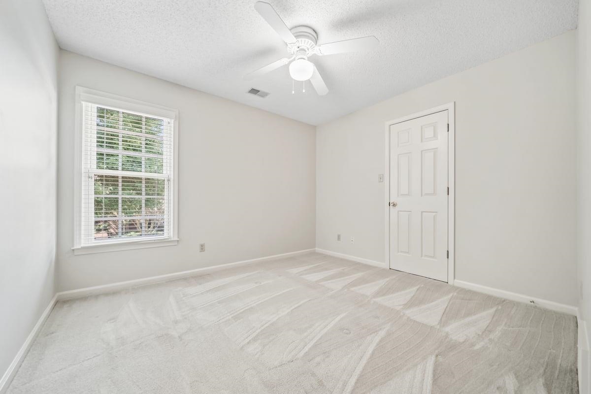 627 E Harpers Ferry Rd Property Photo 17
