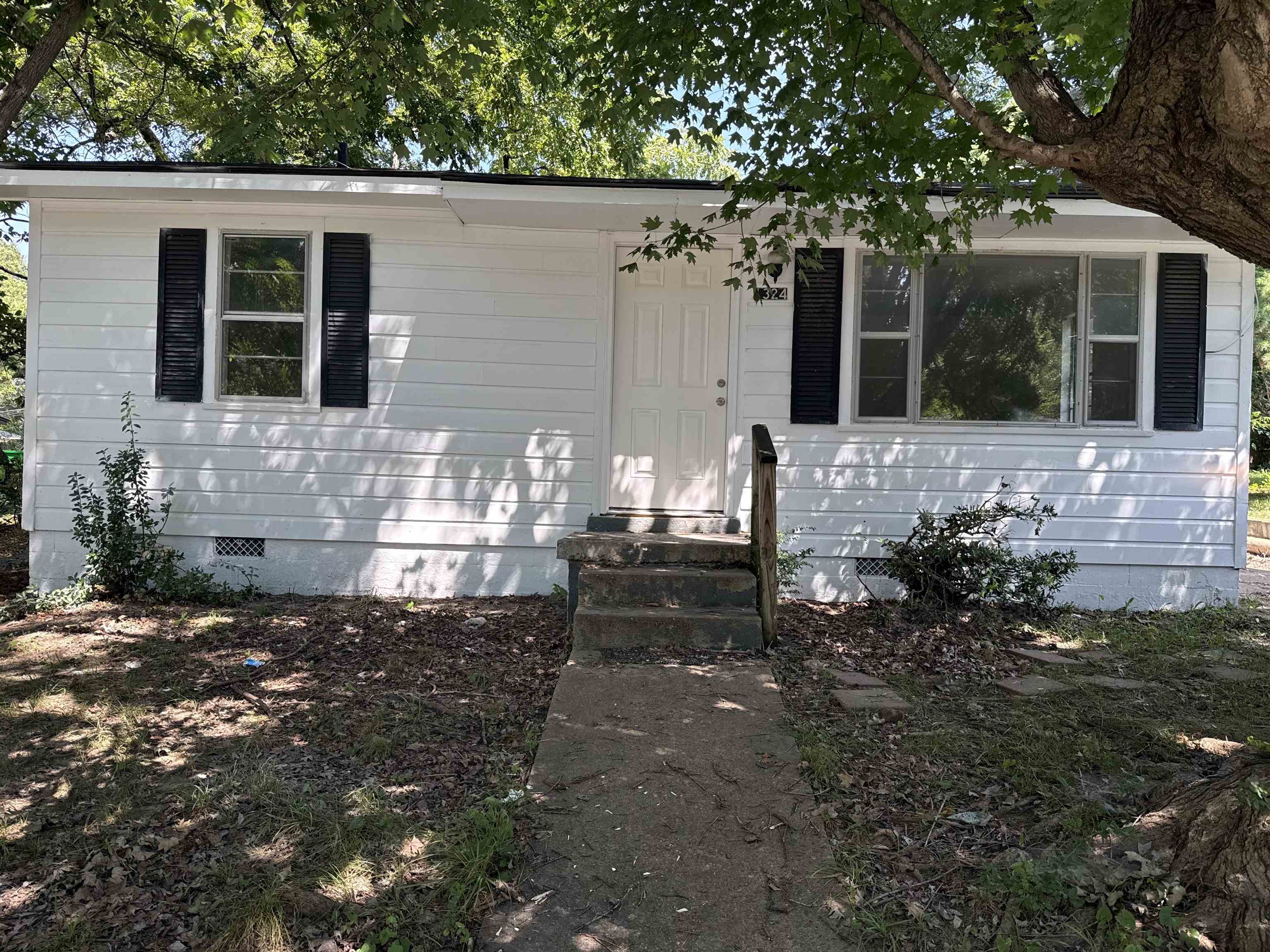 1324 Todd Ave Property Photo 1