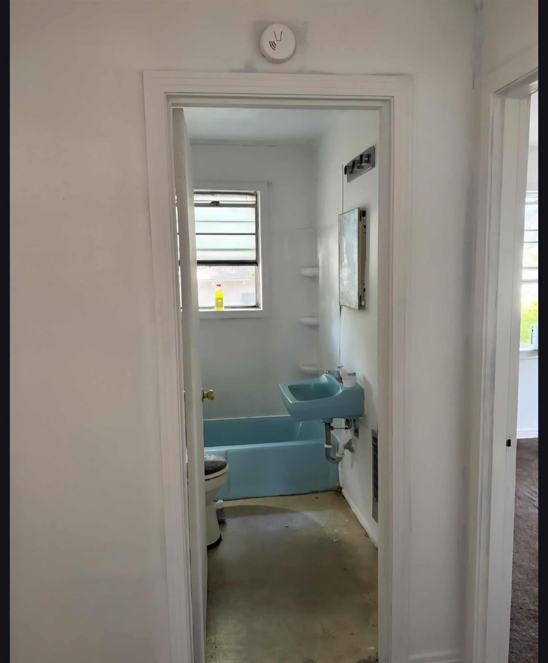 1324 Todd Ave Property Photo 9