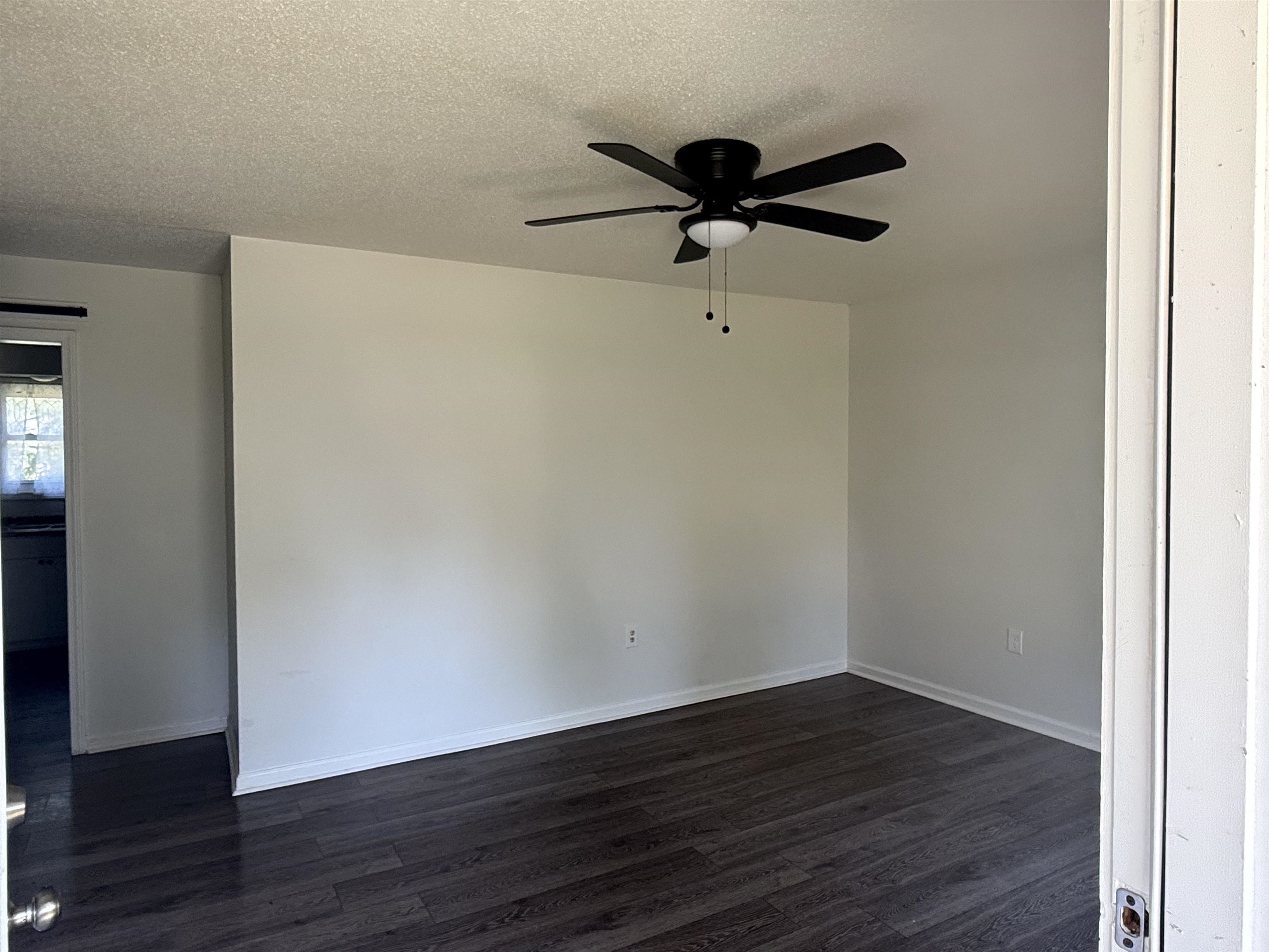 6294 Martinwest Dr N Property Photo 3