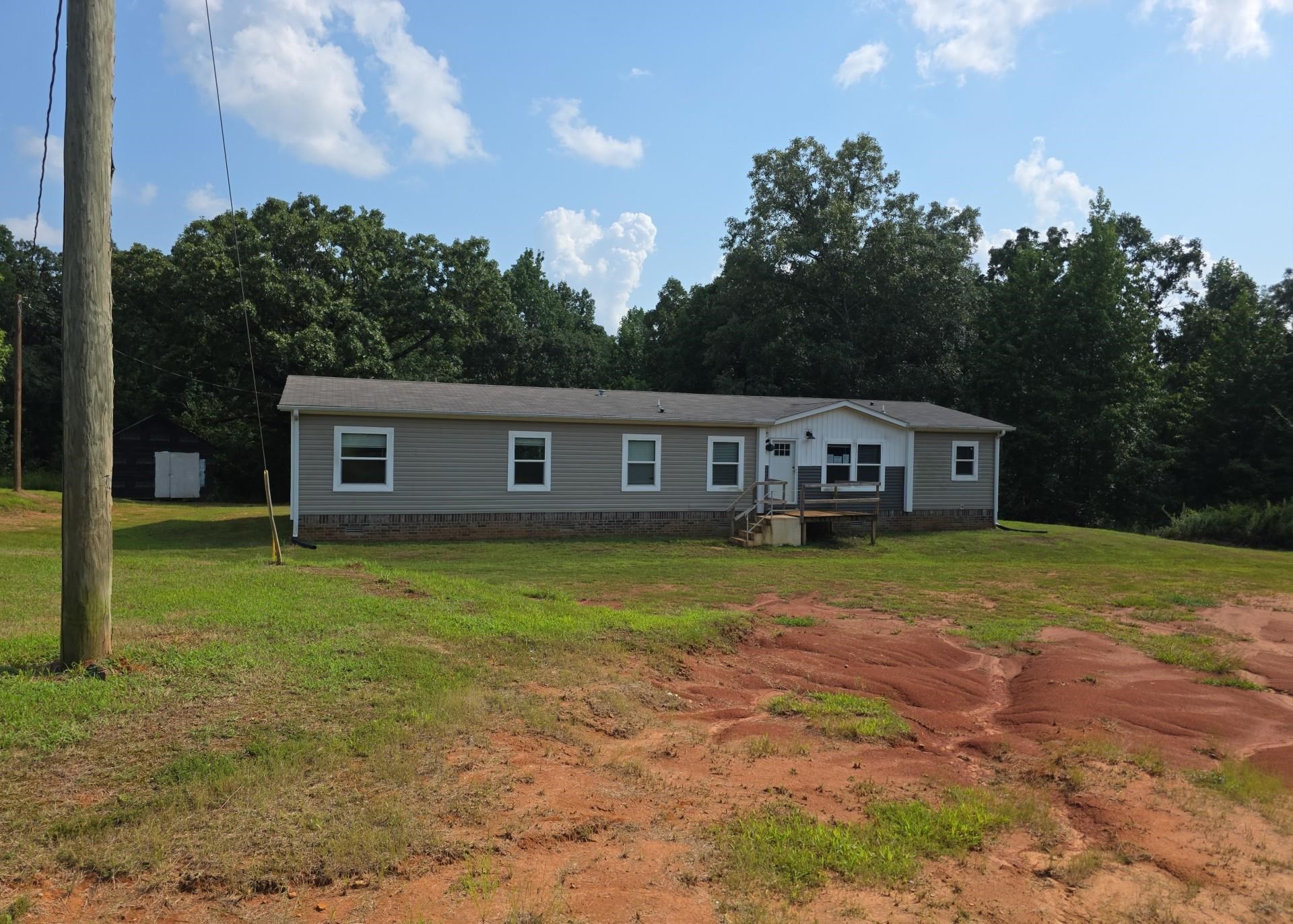 525 Sewell Bottom Rd Property Photo 1