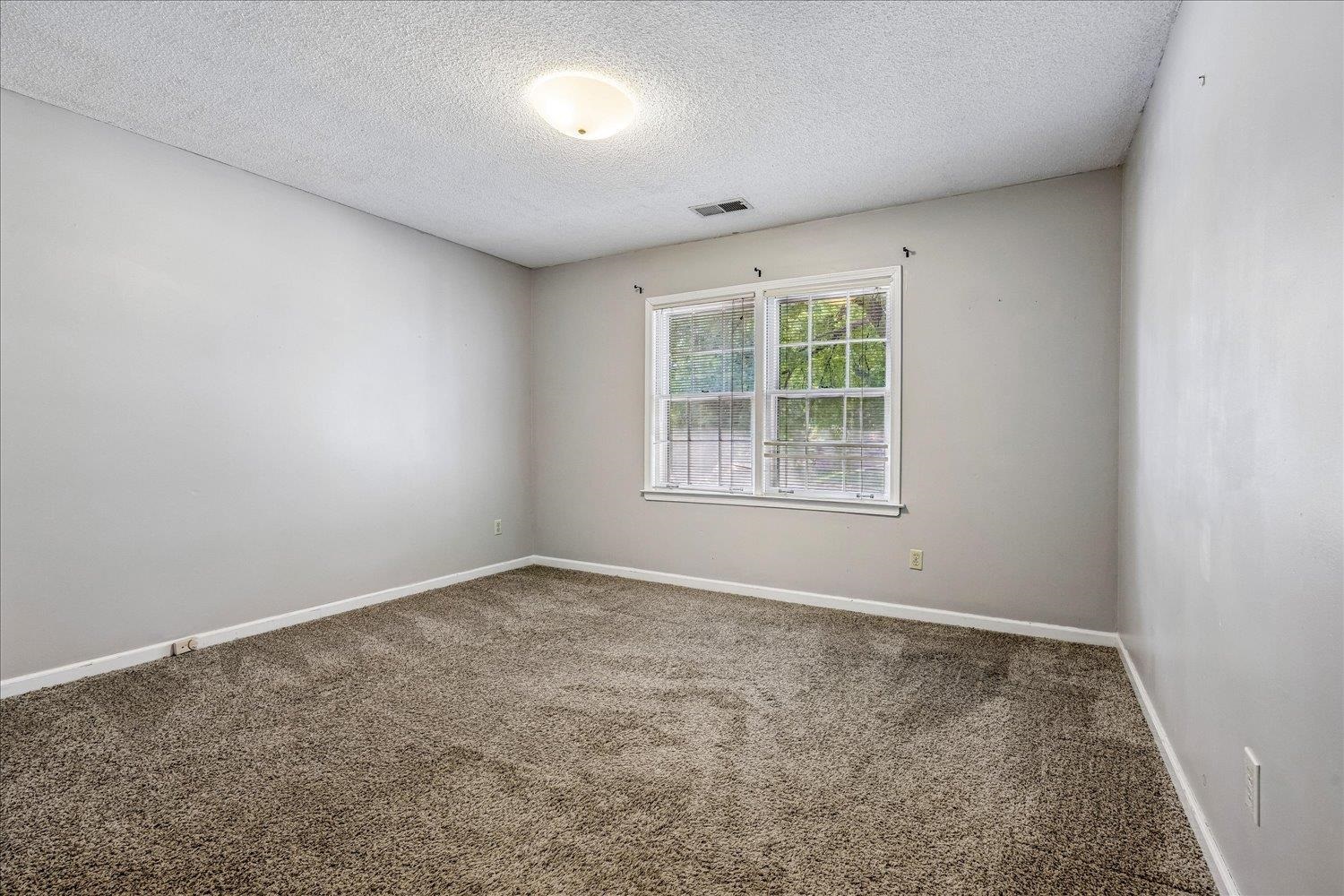 2836 Baytown Cv Property Photo 22