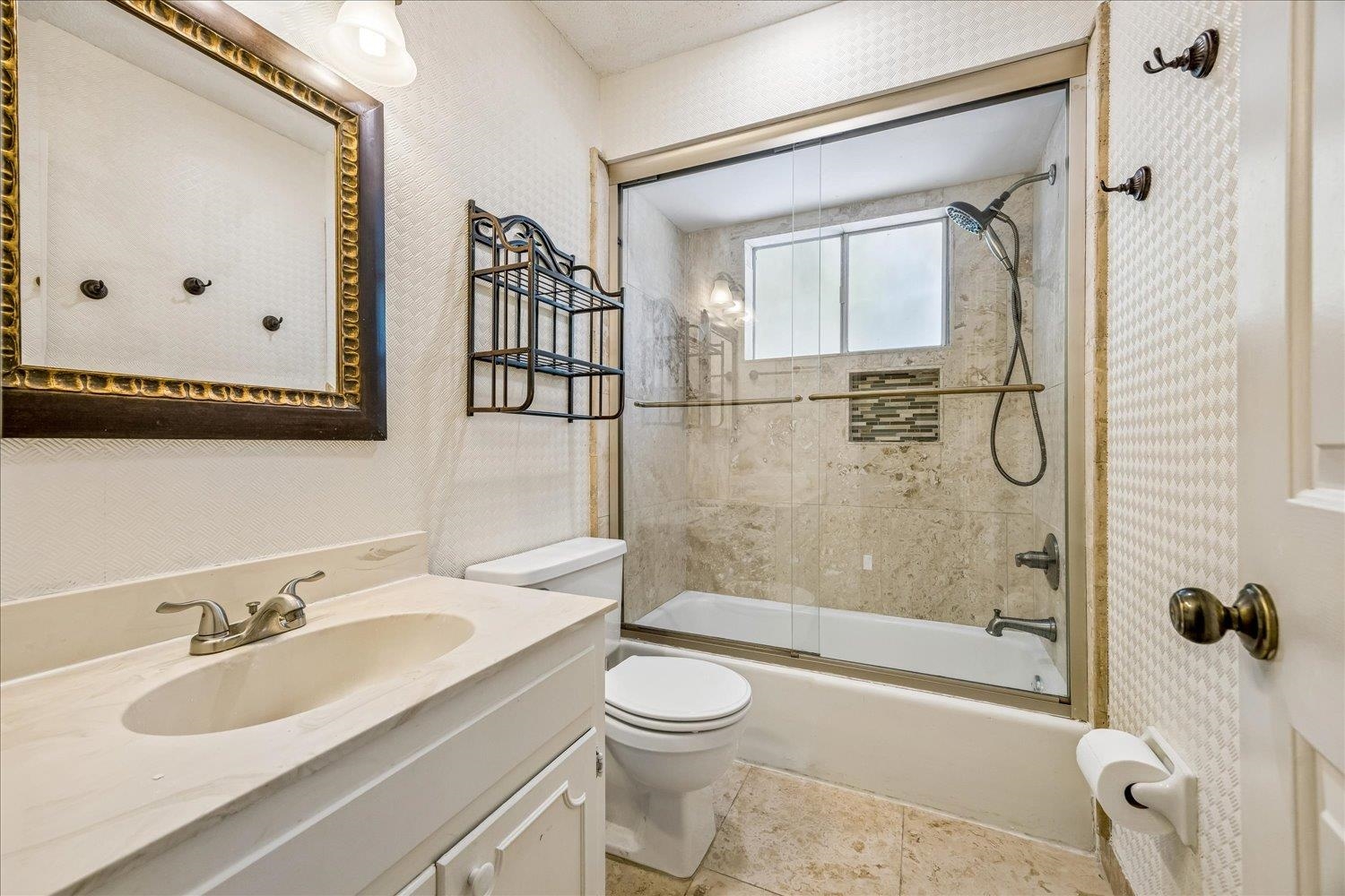 2836 Baytown Cv Property Photo 26