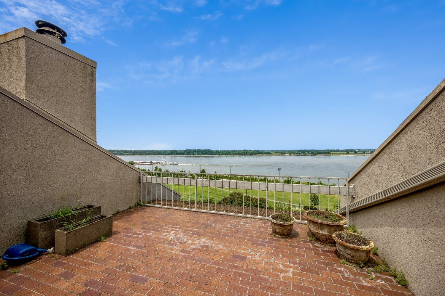 367 Riverbluff Pl 367 Property Photo 24