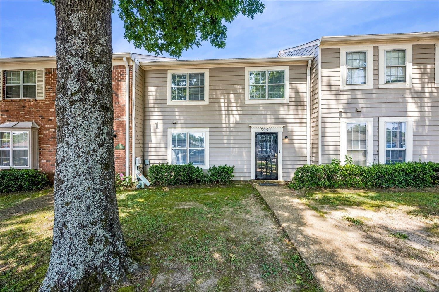 5991 Lofty Oak Rd 5991 Property Photo 2