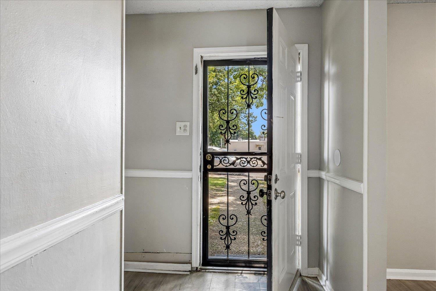 5991 Lofty Oak Rd 5991 Property Photo 7