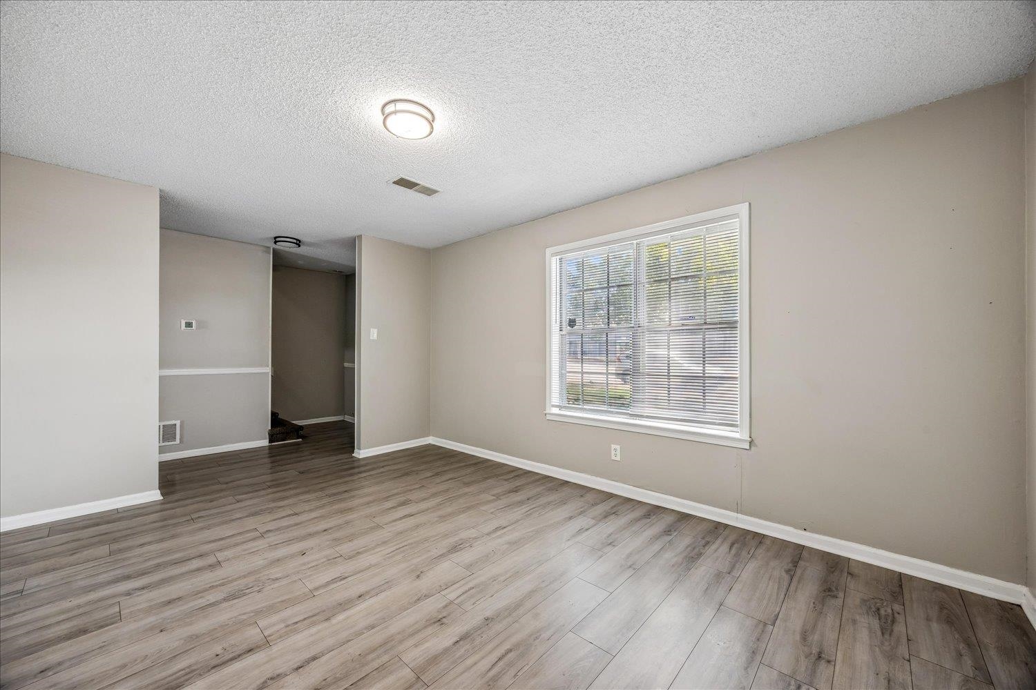 5991 Lofty Oak Rd 5991 Property Photo 10