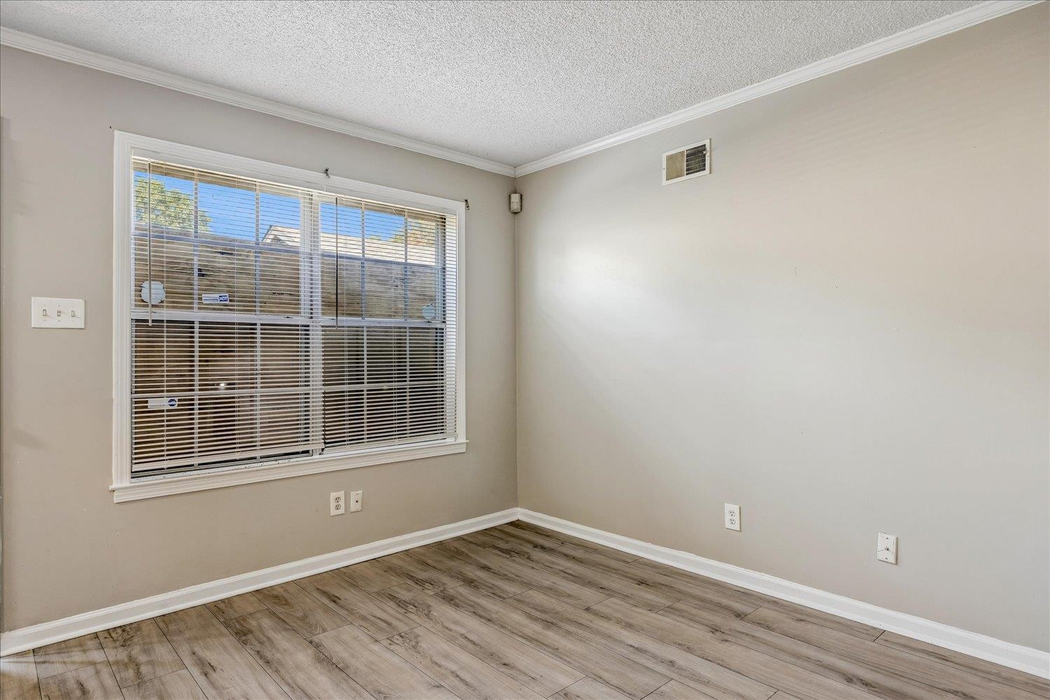 5991 Lofty Oak Rd 5991 Property Photo 11