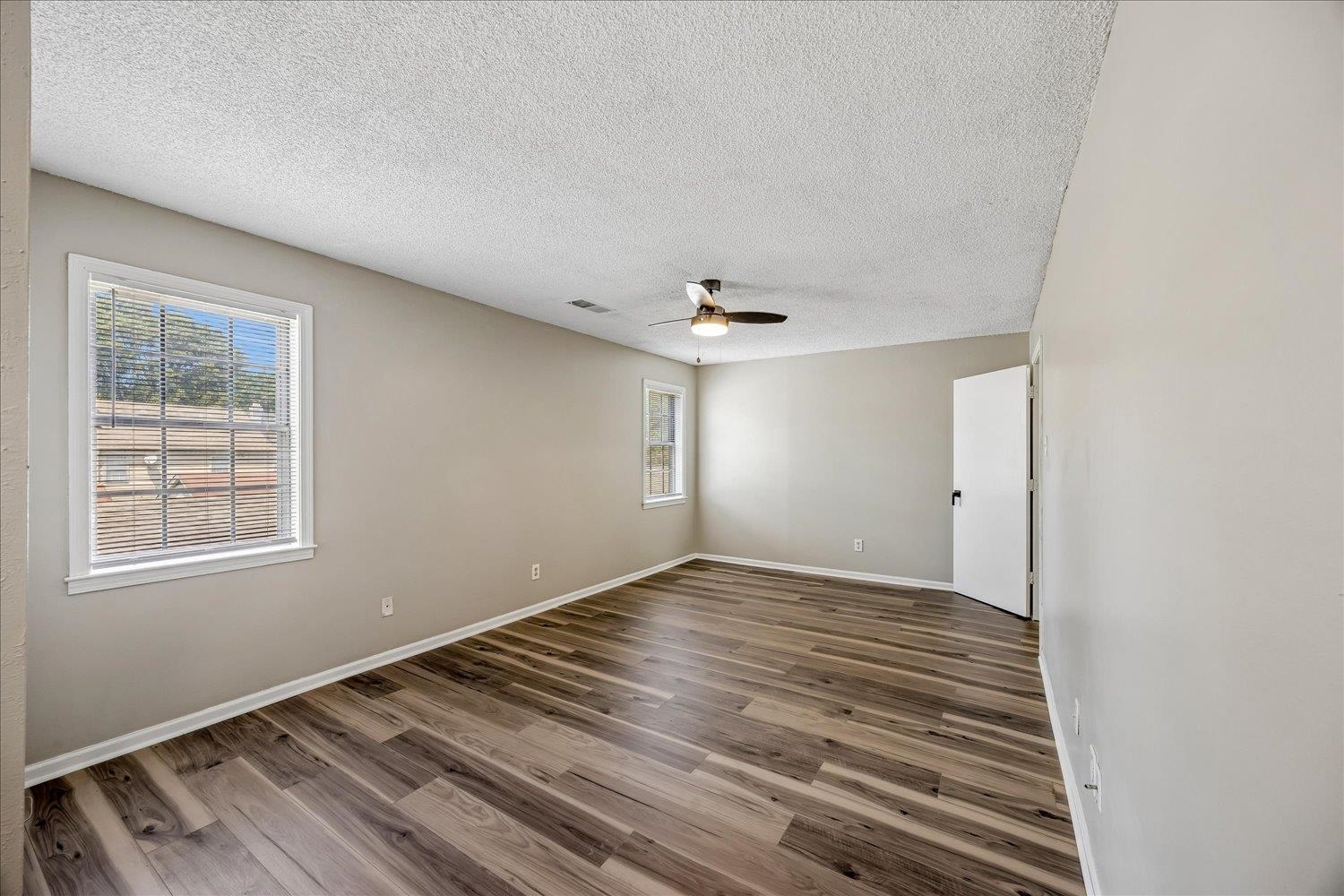 5991 Lofty Oak Rd 5991 Property Photo 22