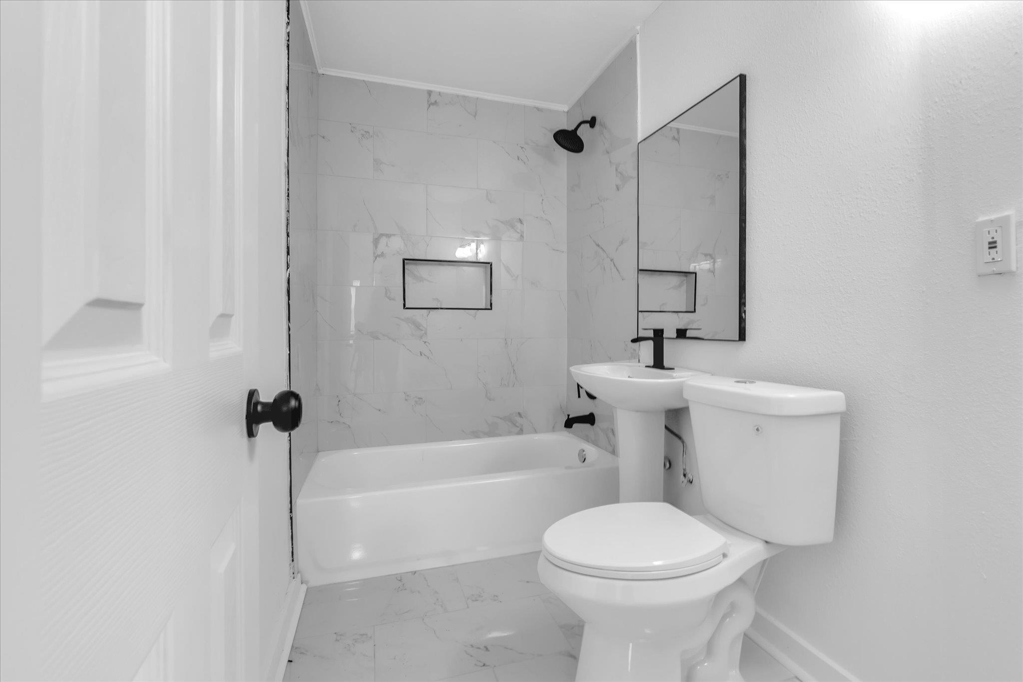 7783 Commodore Rd Property Photo 5