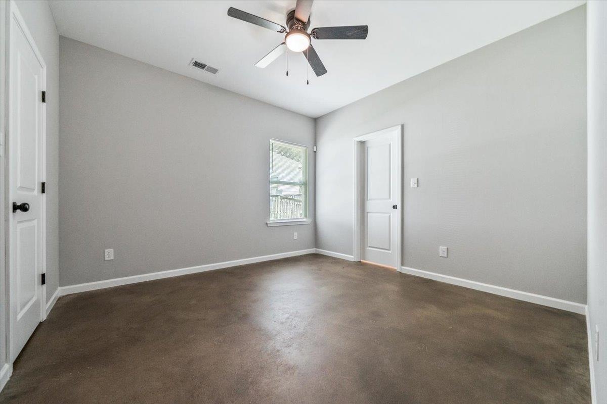 2844 Nathan Ave Property Photo 18