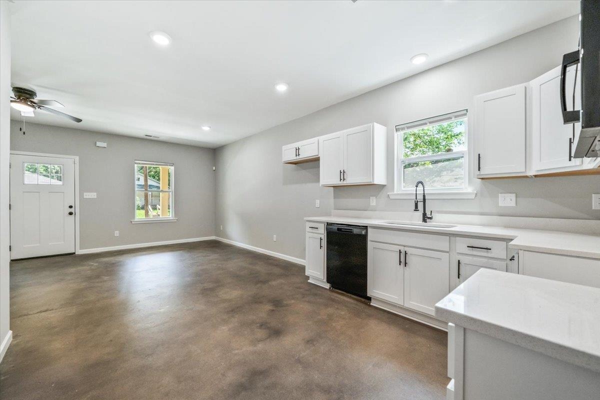 2844 Nathan Ave Property Photo 19