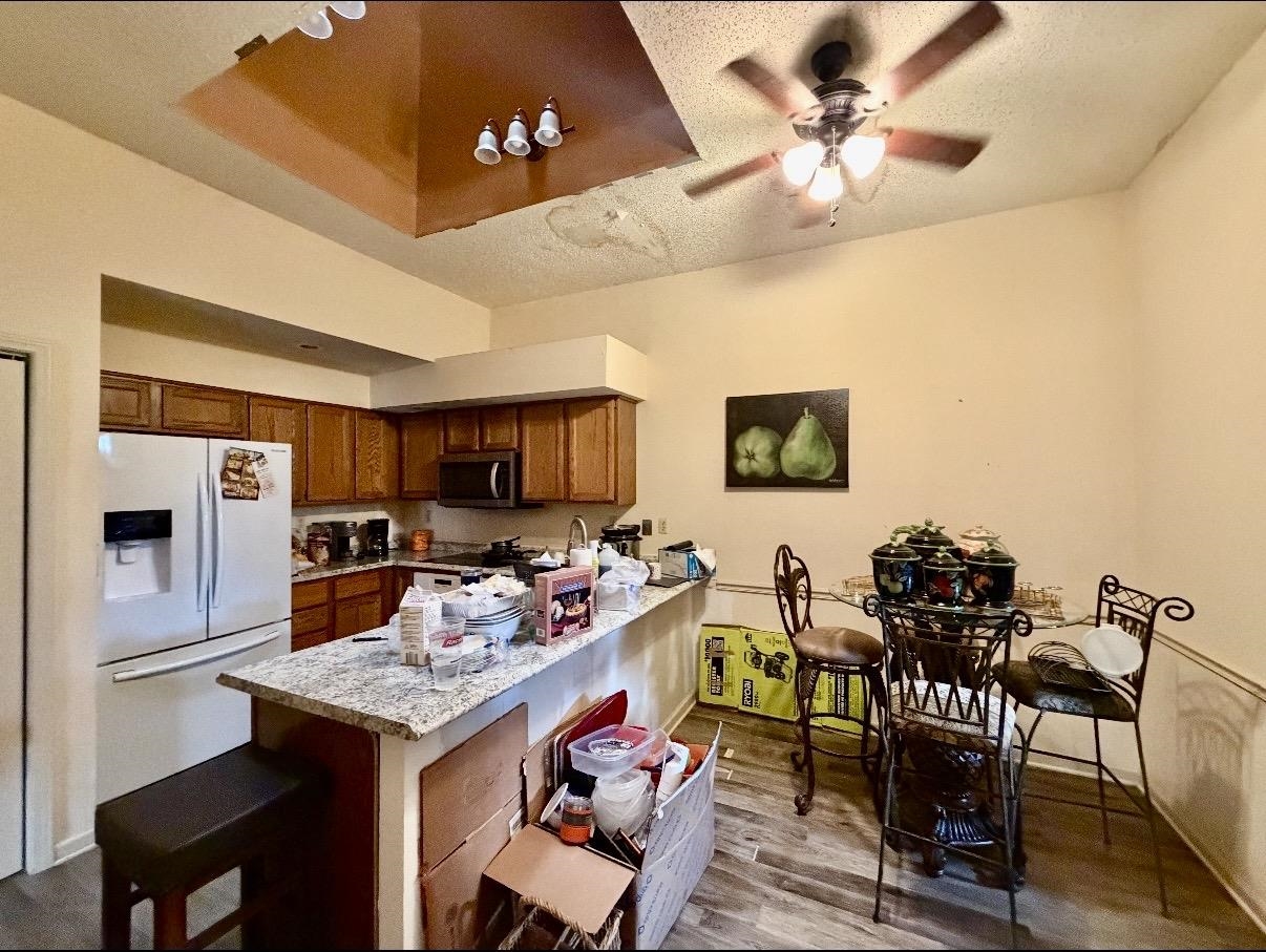 4018 Rolling Green Dr Property Photo 6