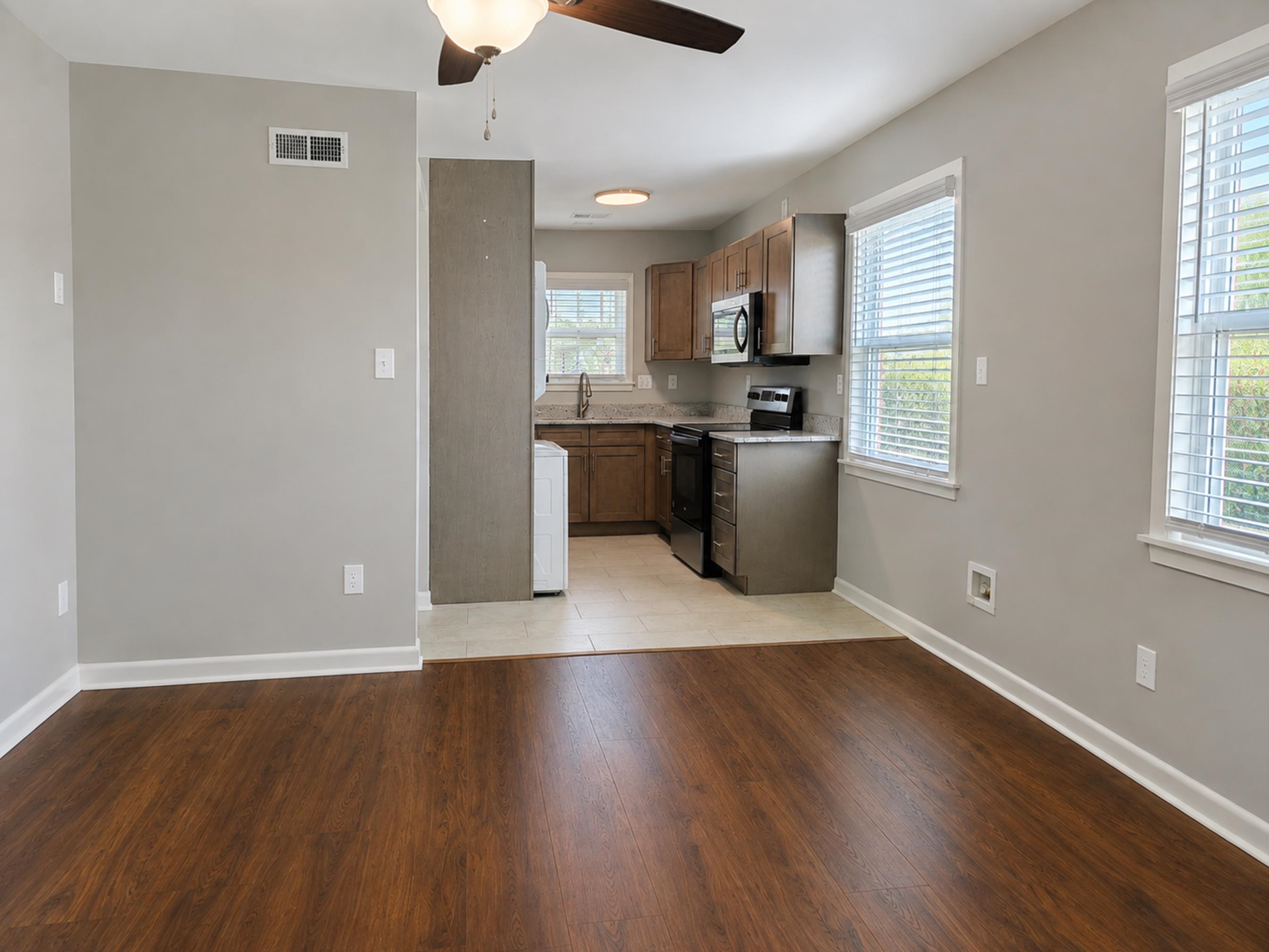 121 West St Property Photo 8