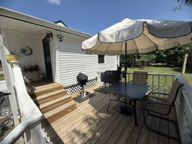 218 S Elm St Property Photo 19
