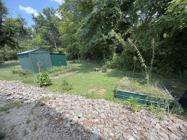 218 S Elm St Property Photo 29