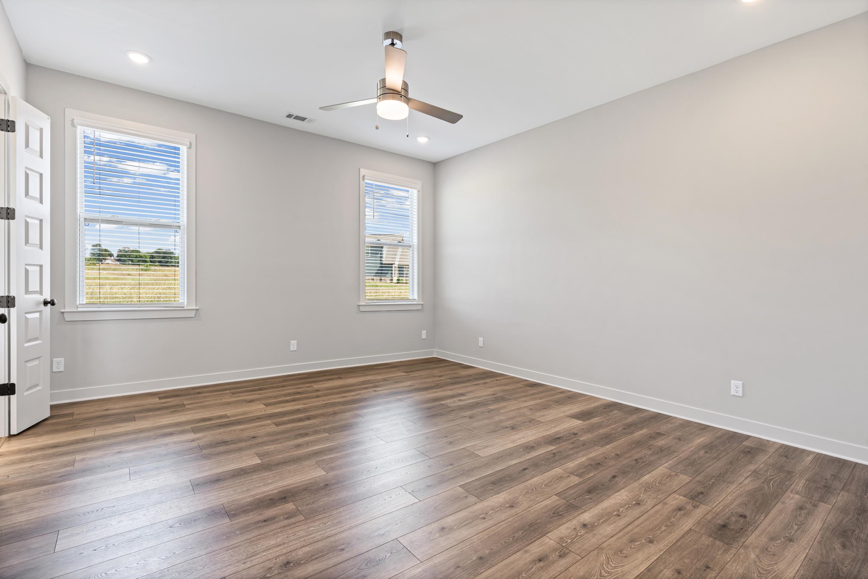 400 Oak Haven Cir Property Photo 12