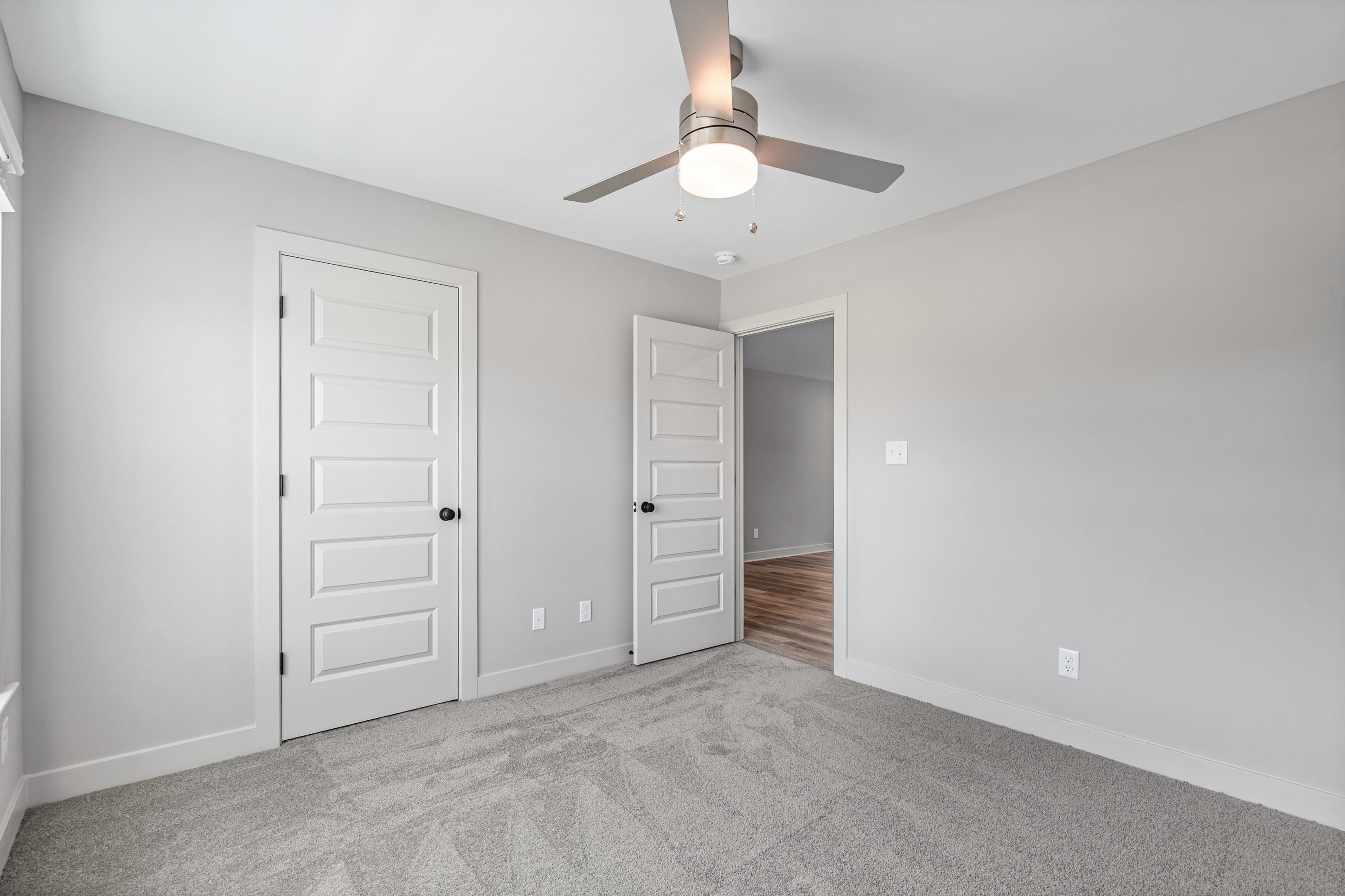 400 Oak Haven Cir Property Photo 22