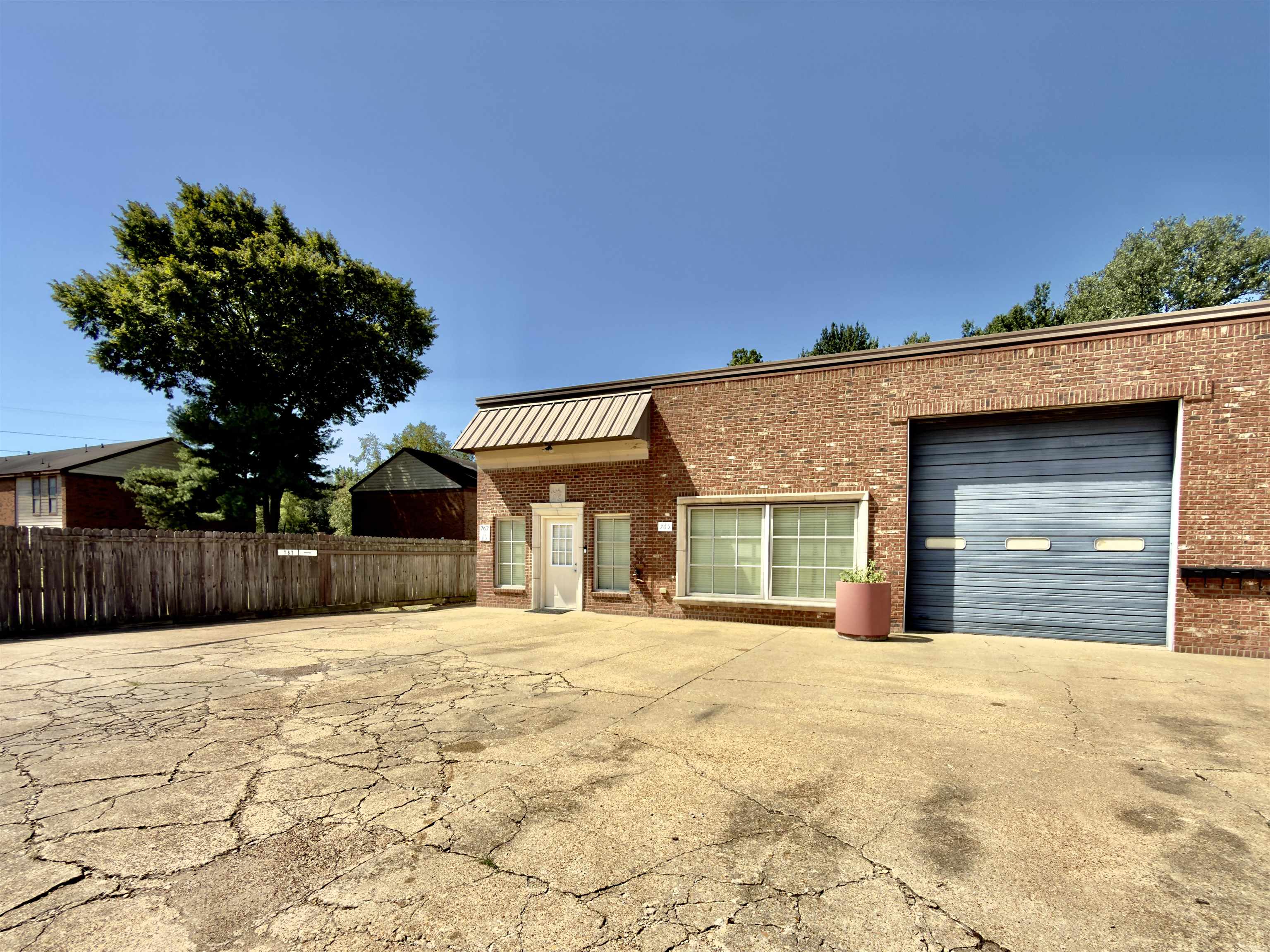 765 Chaney Dr Property Photo 1