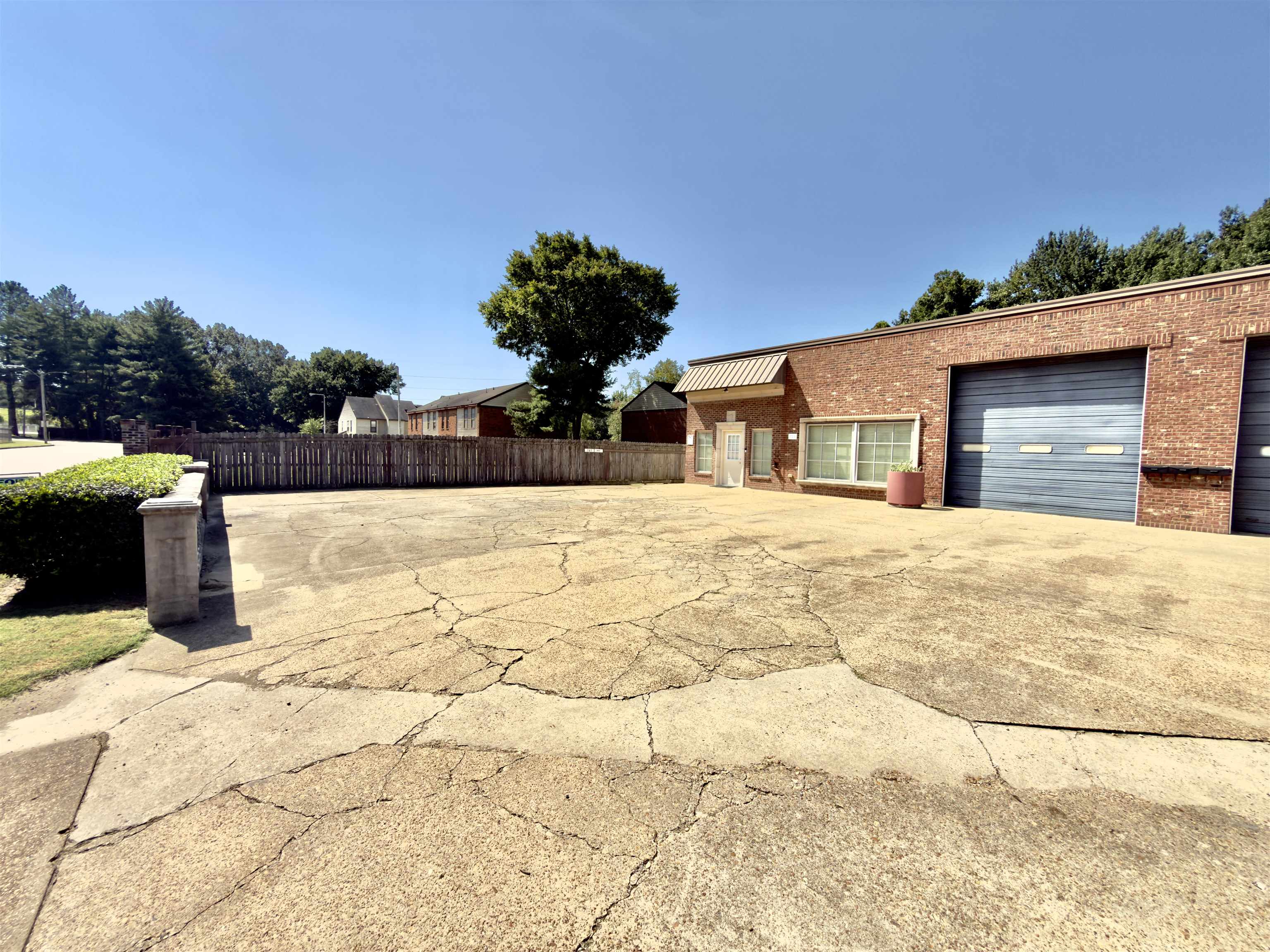 765 Chaney Dr Property Photo 2