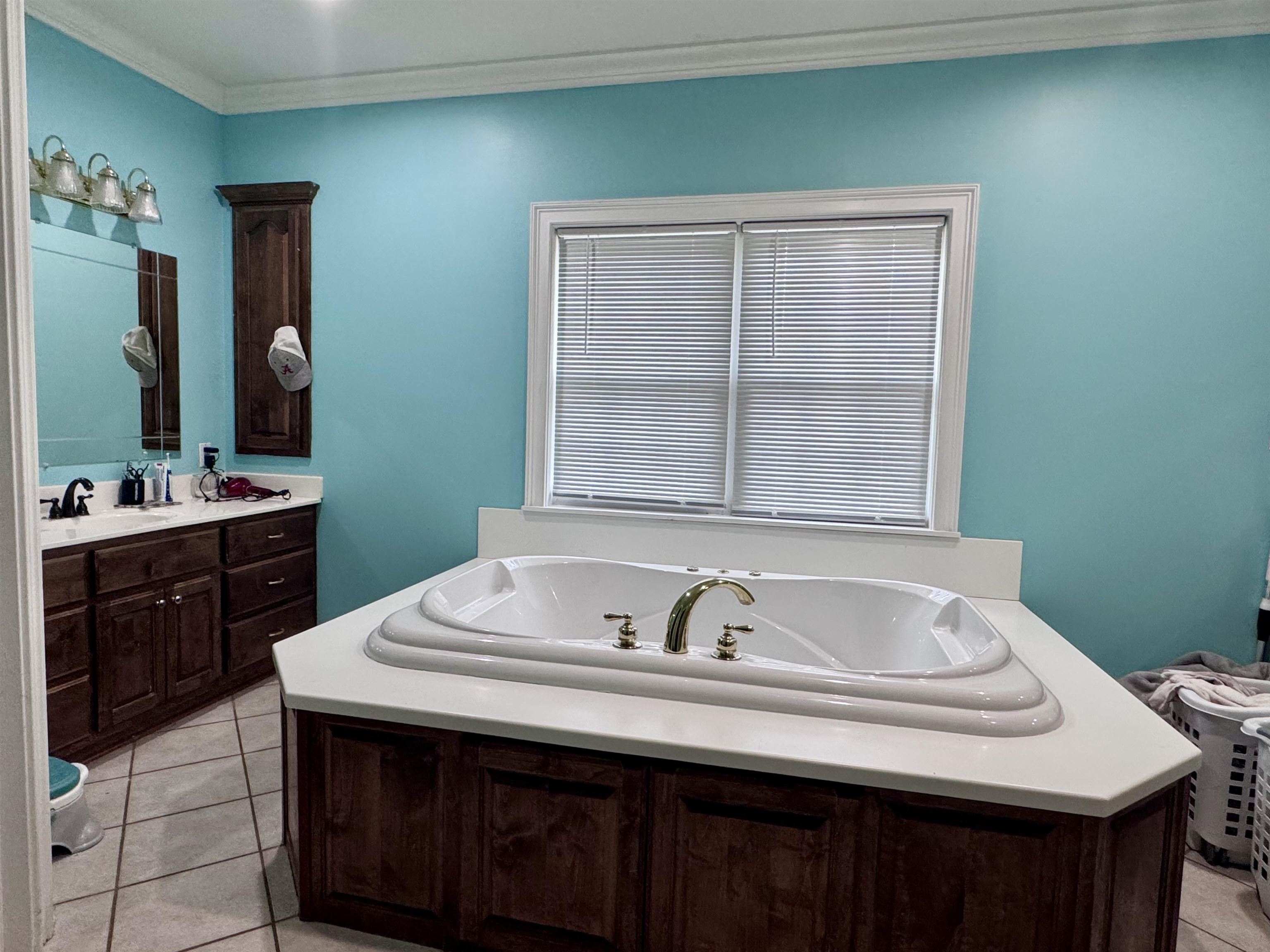 809 Twelve Oaks Dr Property Photo 15