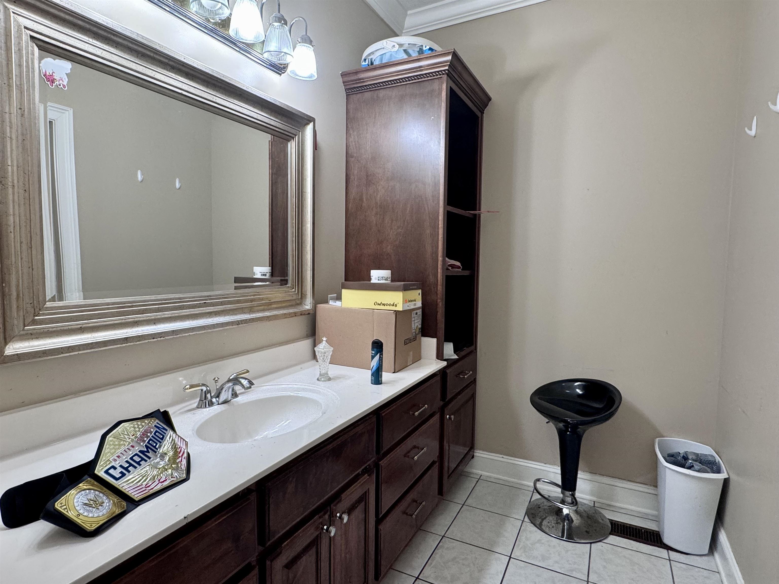 809 Twelve Oaks Dr Property Photo 23