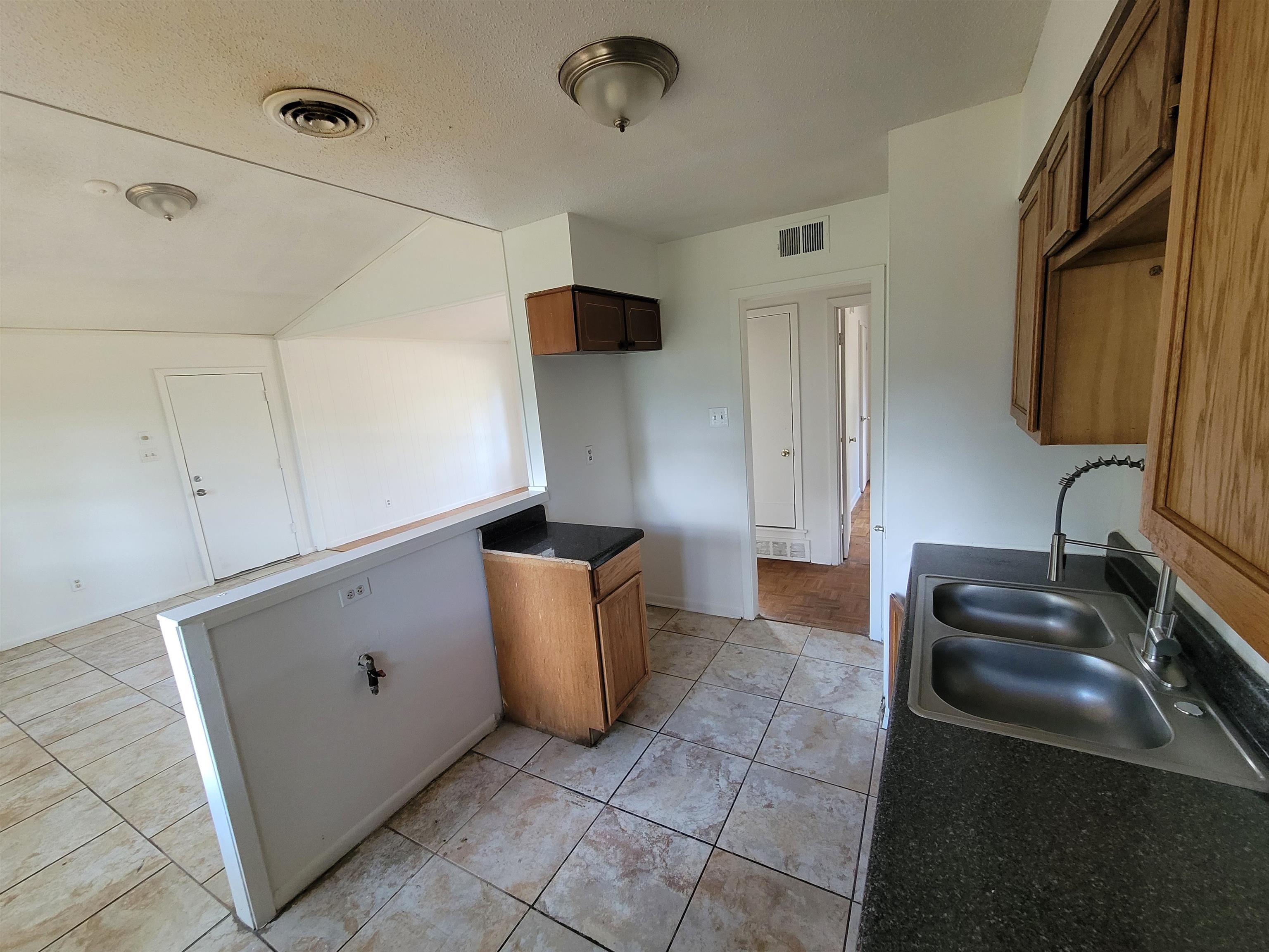 2988 Danville Rd Property Photo 7