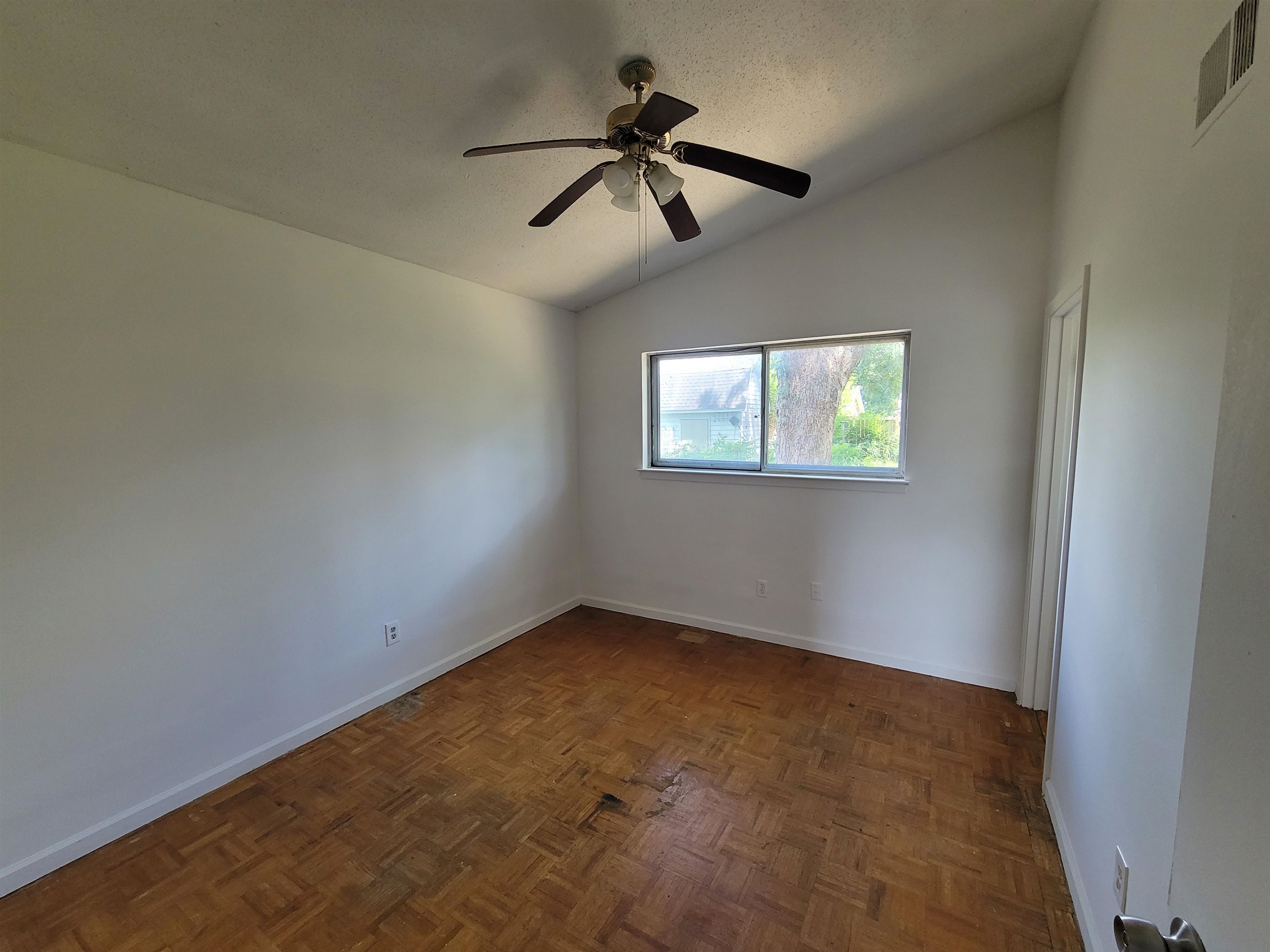 2988 Danville Rd Property Photo 11