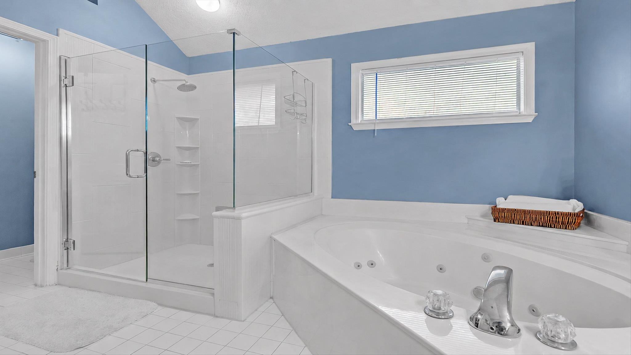 5360 Philgrove Way Property Photo 16