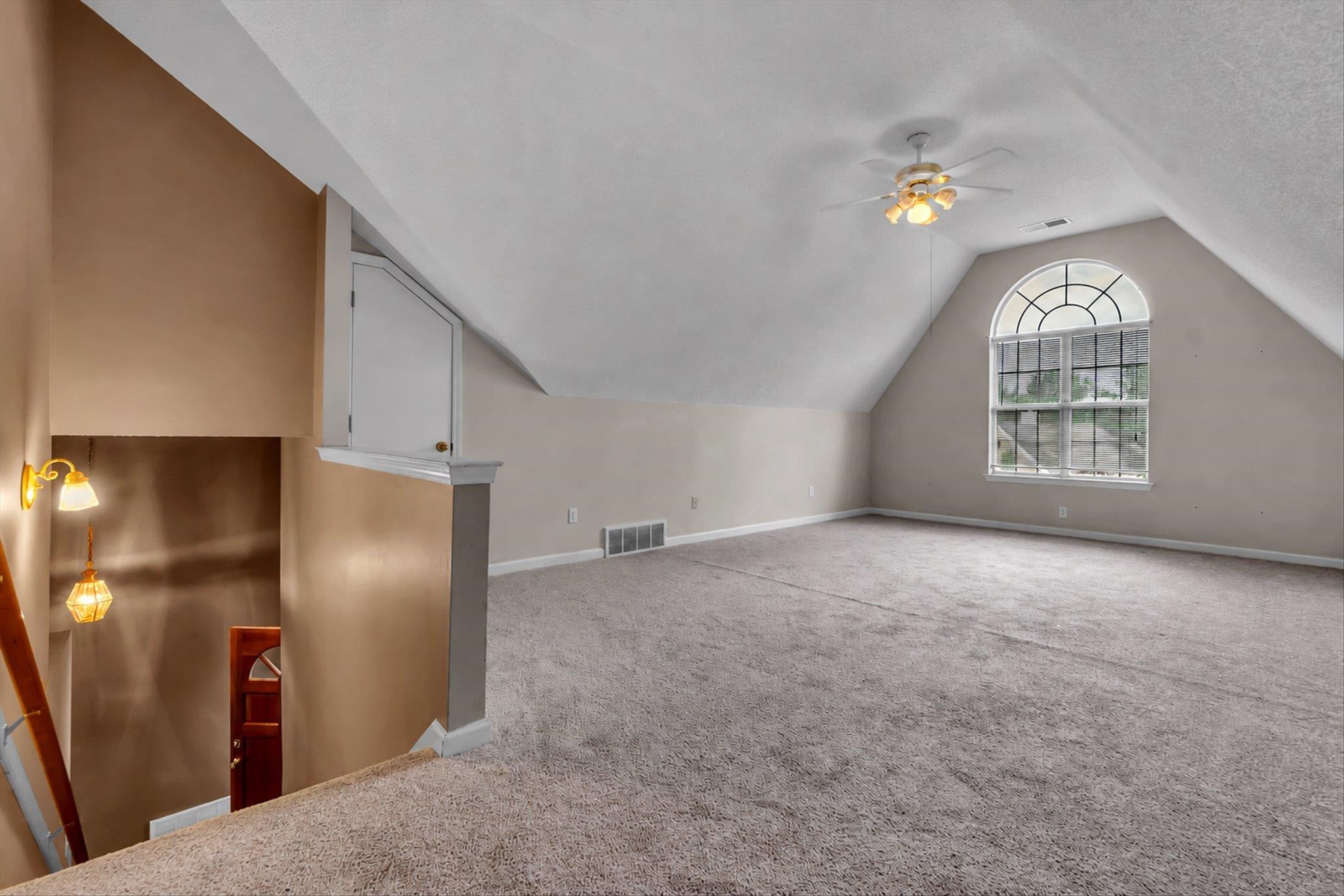 5360 Philgrove Way Property Photo 23
