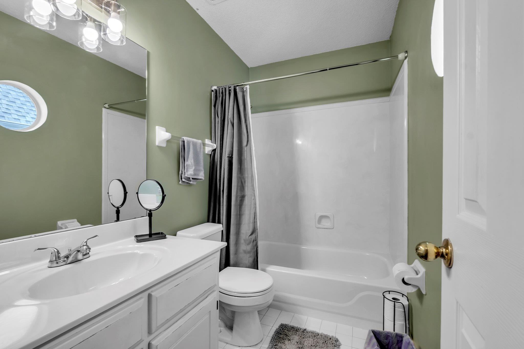 5360 Philgrove Way Property Photo 25