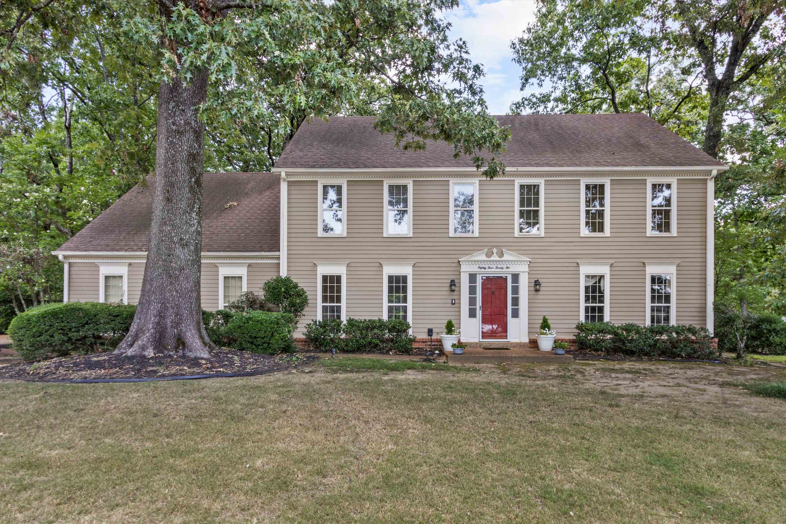 8422 Poplar Pike Property Photo 1