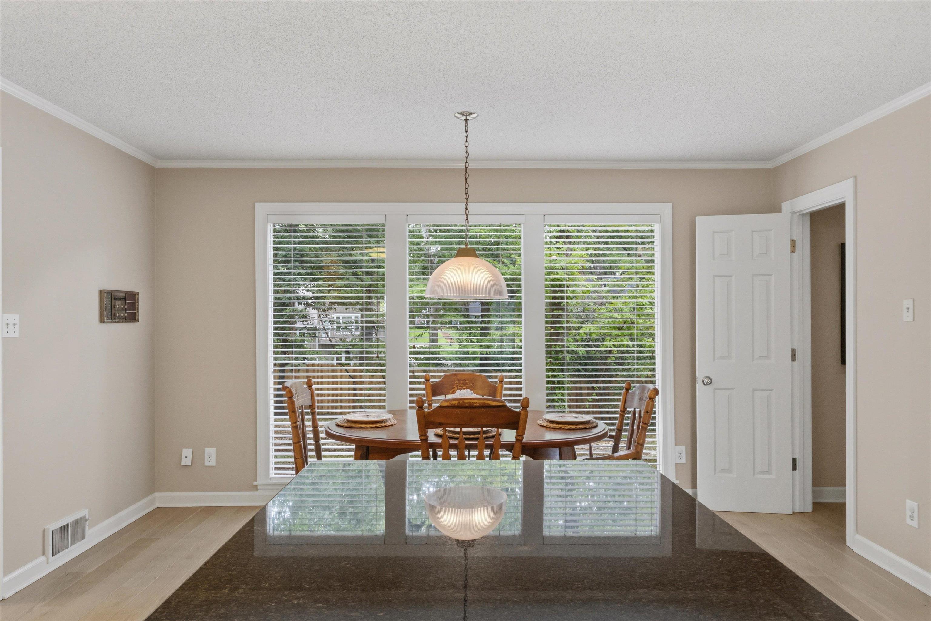 8422 Poplar Pike Property Photo 17