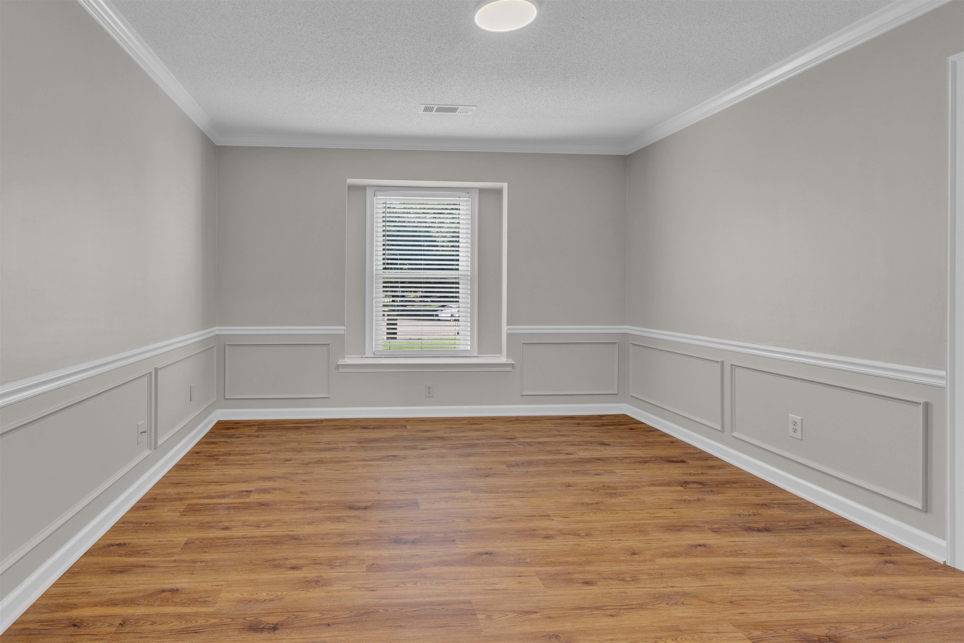 636 N Fox Chase Cv Property Photo 22